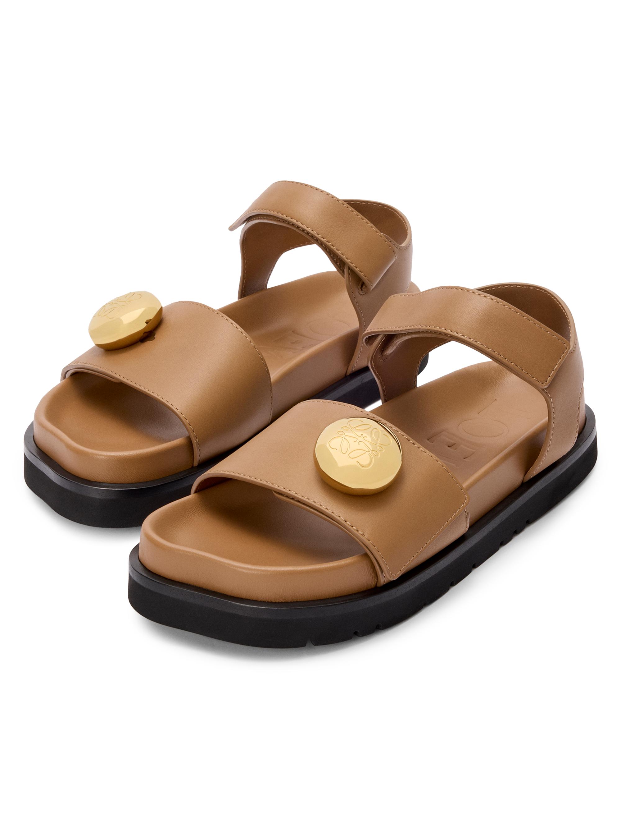 LOEWE Pebble Fussbett Leather Sandals | Saks Fifth Avenue