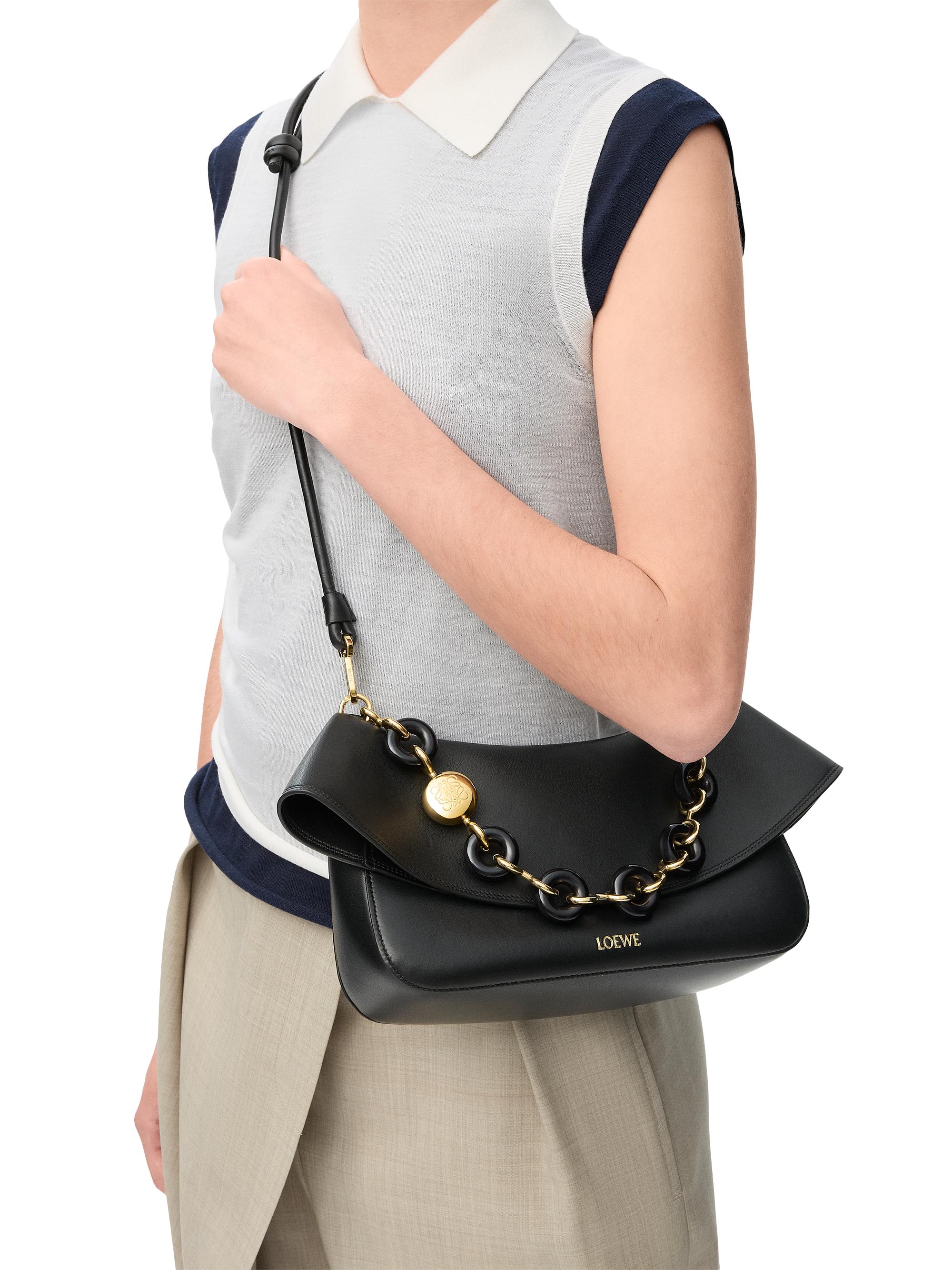 LOEWE ola オラ　ハンドバッグ　ミディアム LOEWE Ola Medium Leather Shoulder Bag | Saks Fifth Avenue