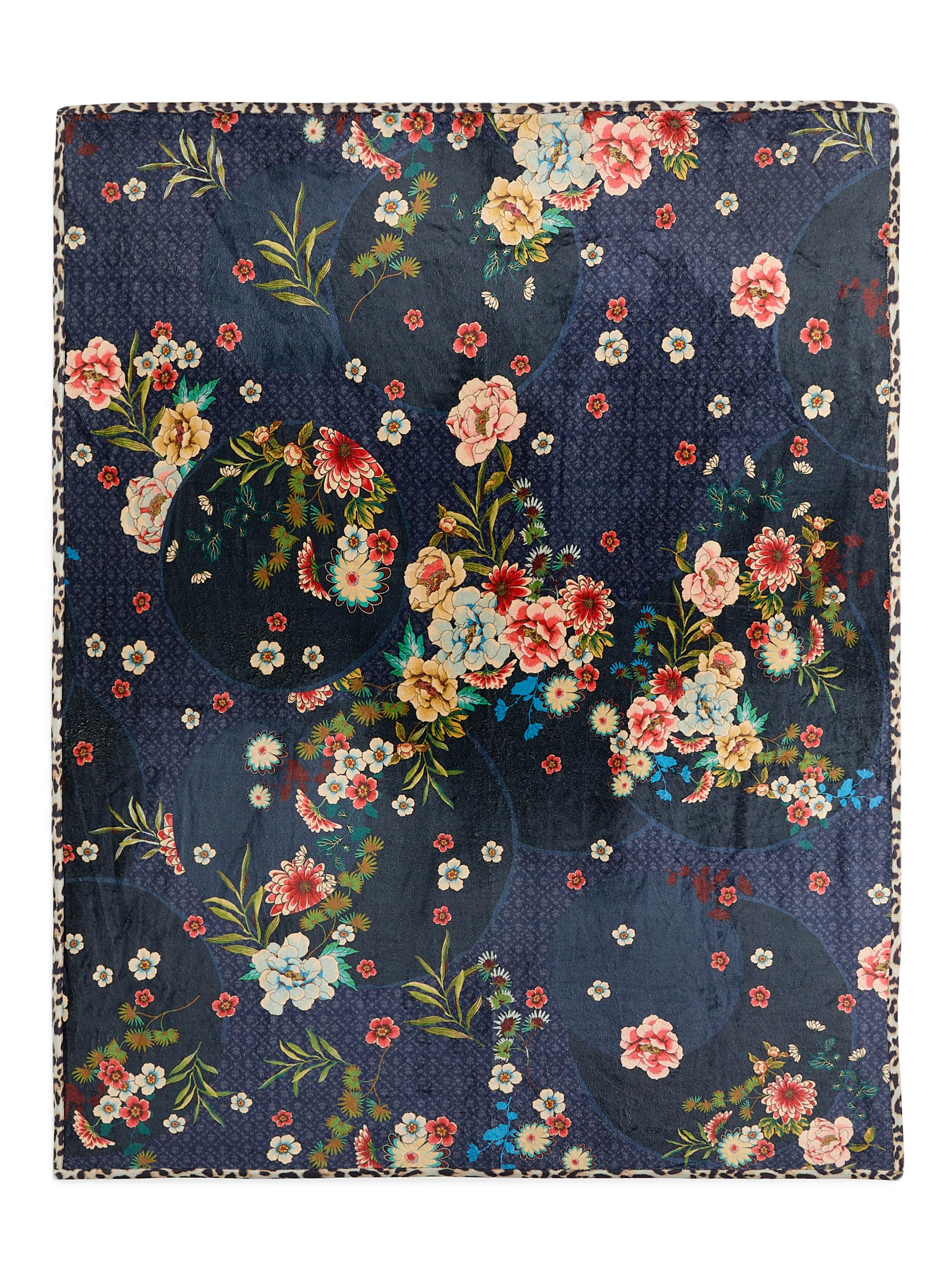 Johnny Was Advestia Sherpa Foldable Travel Blanket - Advestia