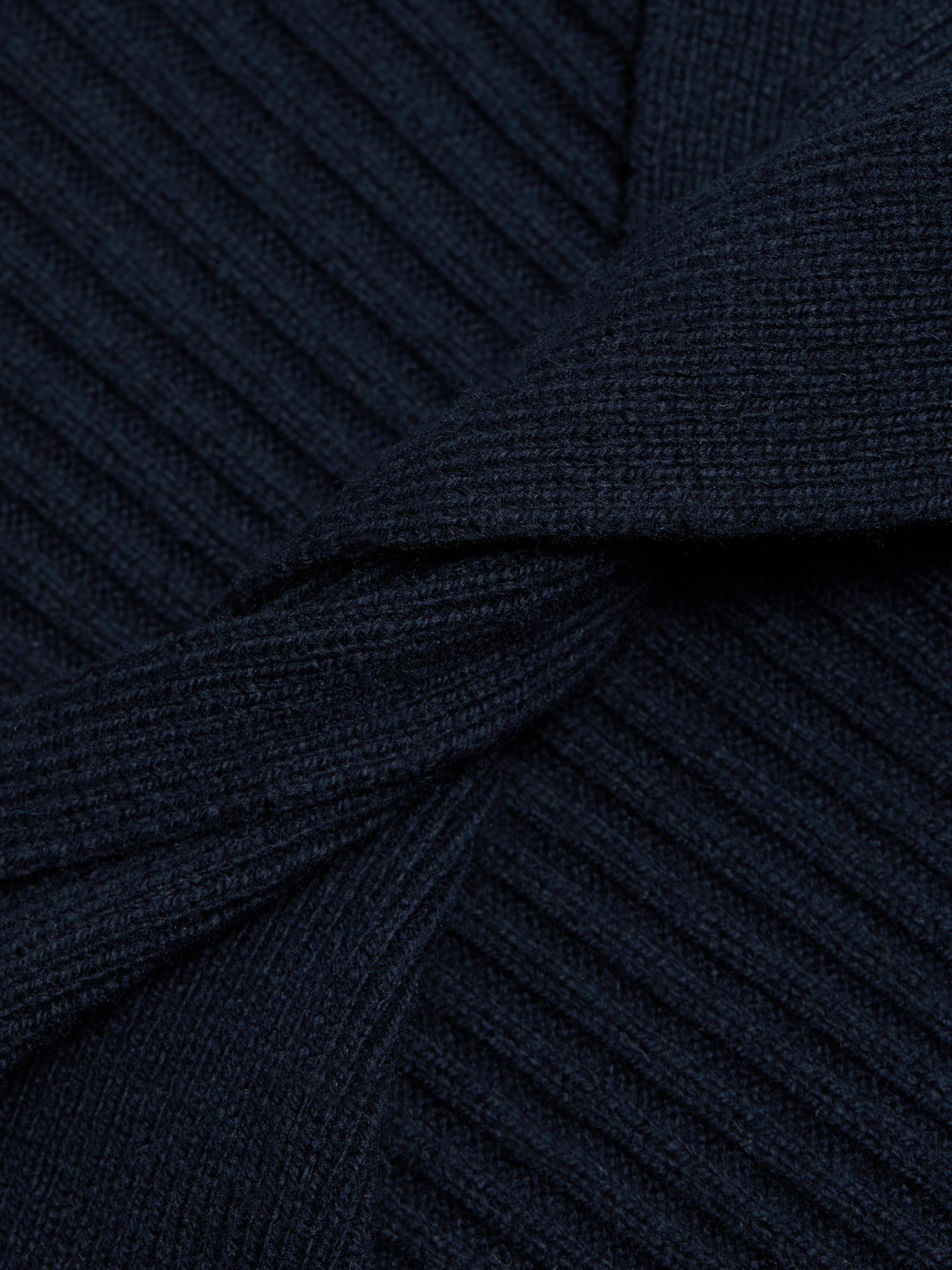 ♡ロク　6  BACK LACE UP KNIT(NAVY) This amazing sweater from Walmart just came back into stock! Grab