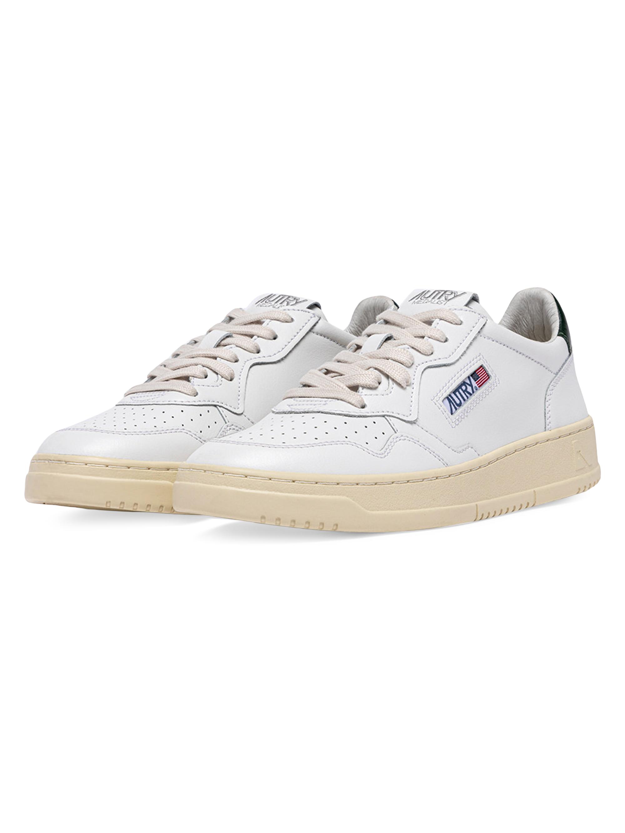 Medalist Low-Top Sneakers