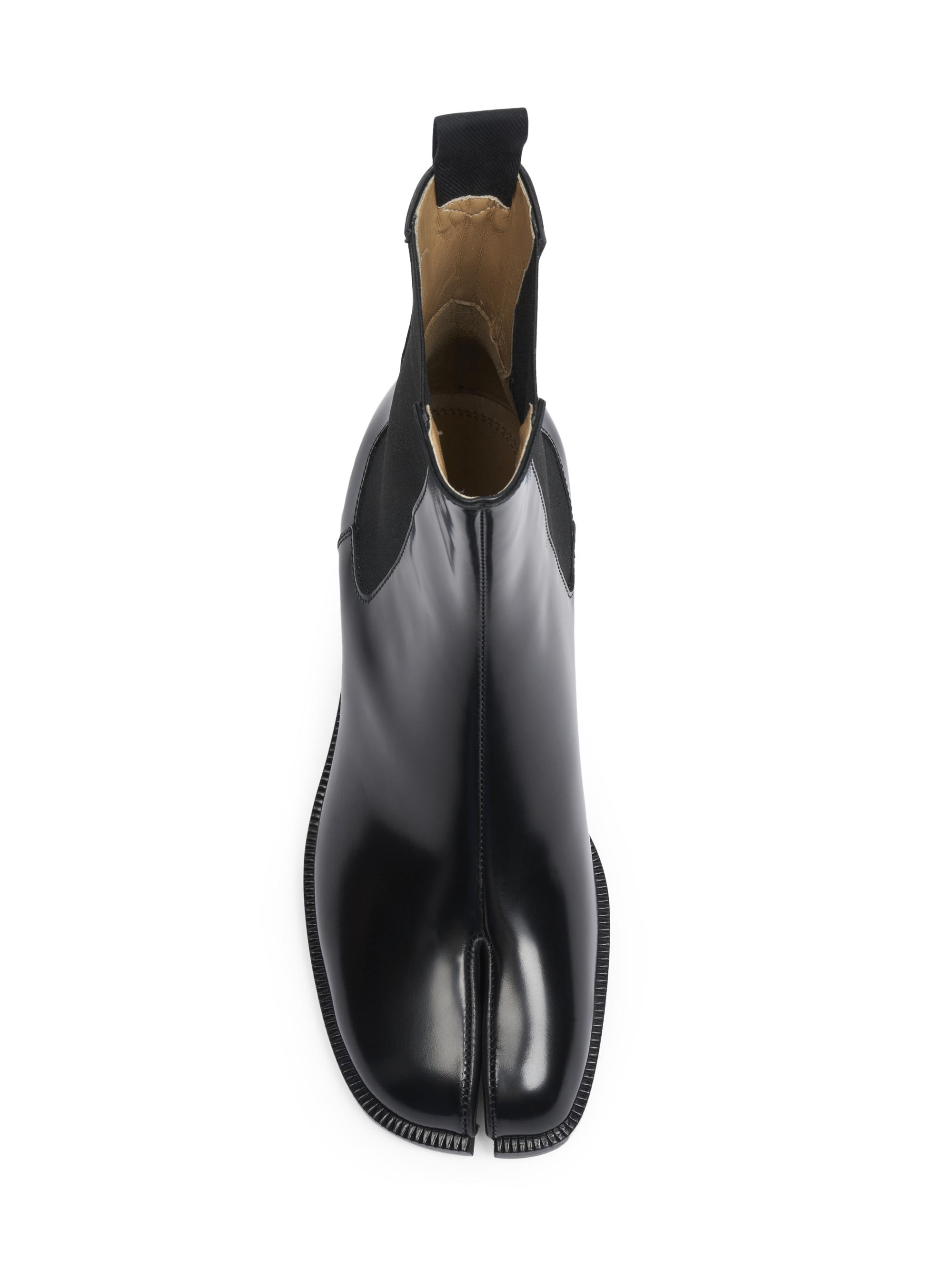 靴 Maison Margiela Made in ITALY Tabi boots Maison Margiela - Black Mid-Heel Tabi Boots – Frances May