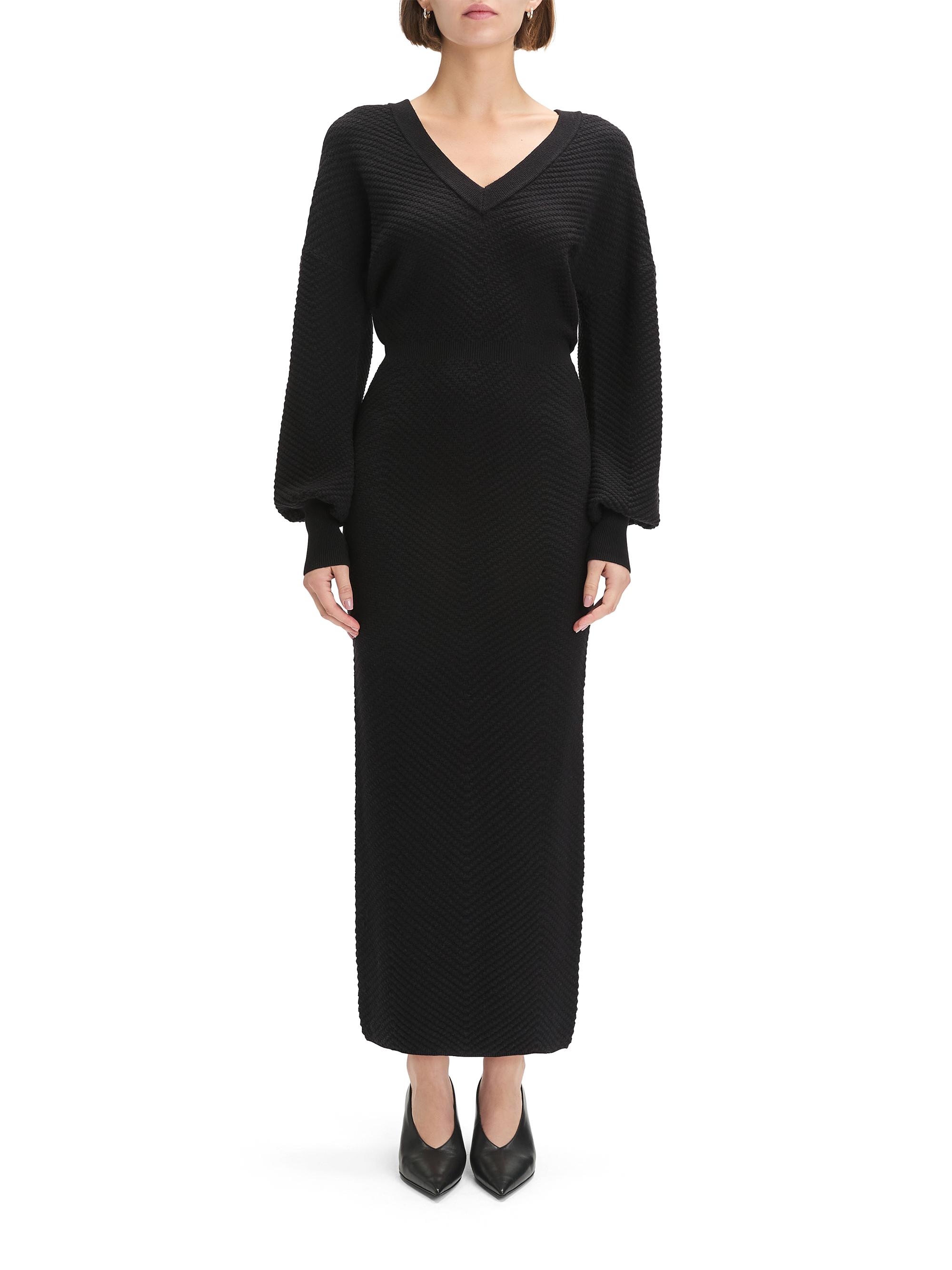 delora knit bodycon dress Solid Color V Neck Knitted Bodycon Maxi Dress – AROLORA main image 0