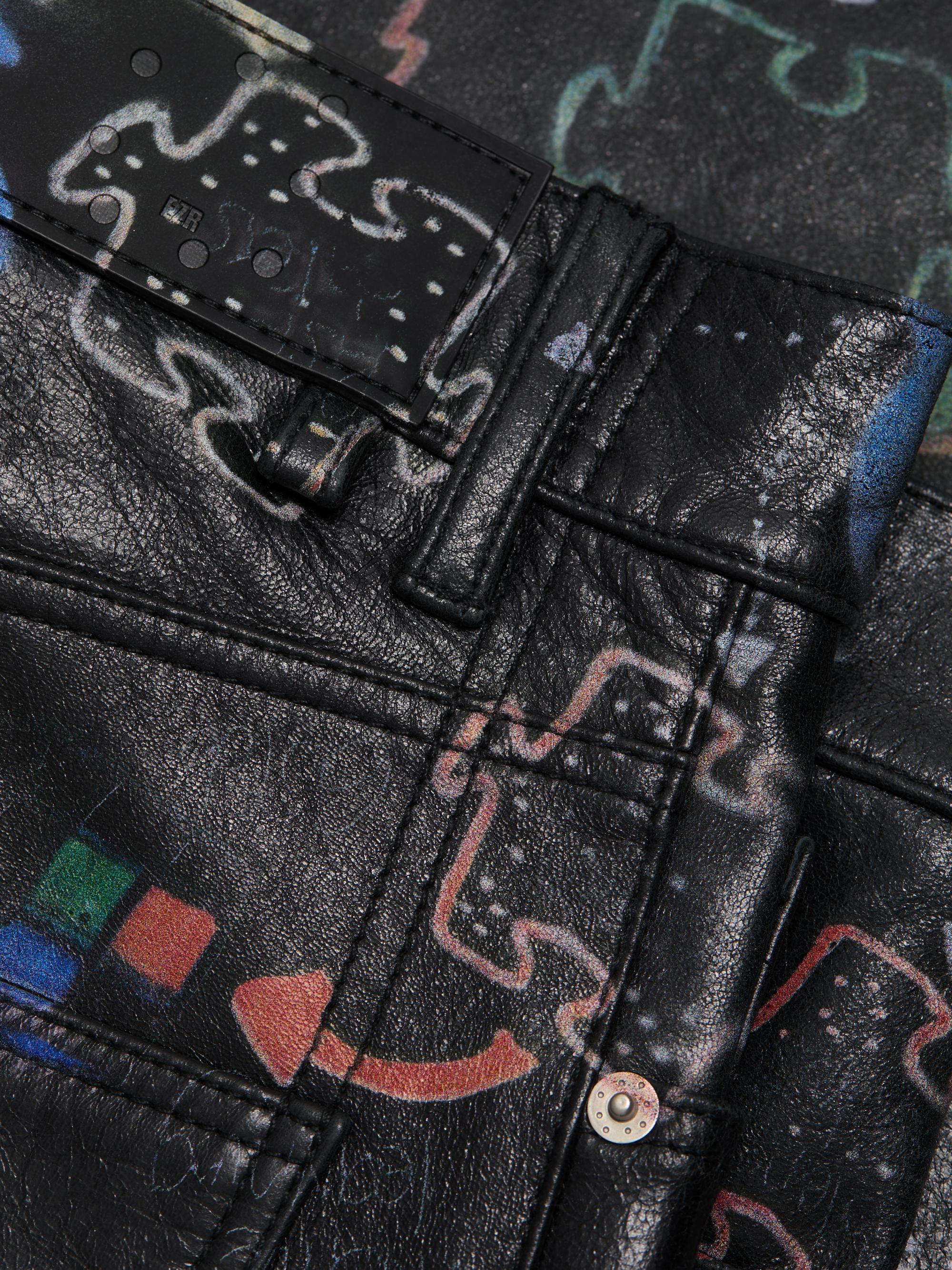 パンツ Officer Pant - Graffiti Print Flat Twill The Officer Pant is a new style this season from the New York