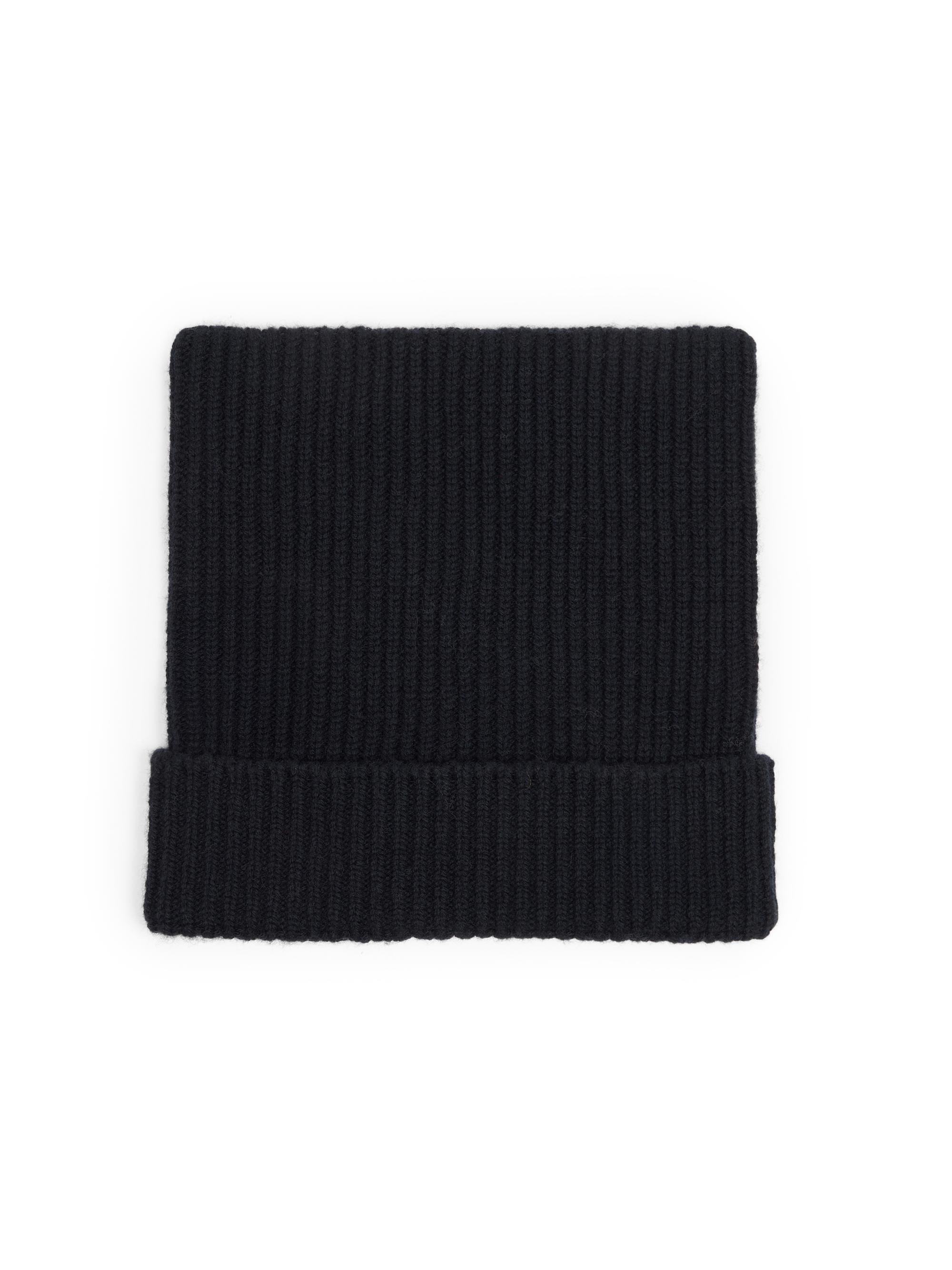 0400023048844_BLACK_A1?wid=600