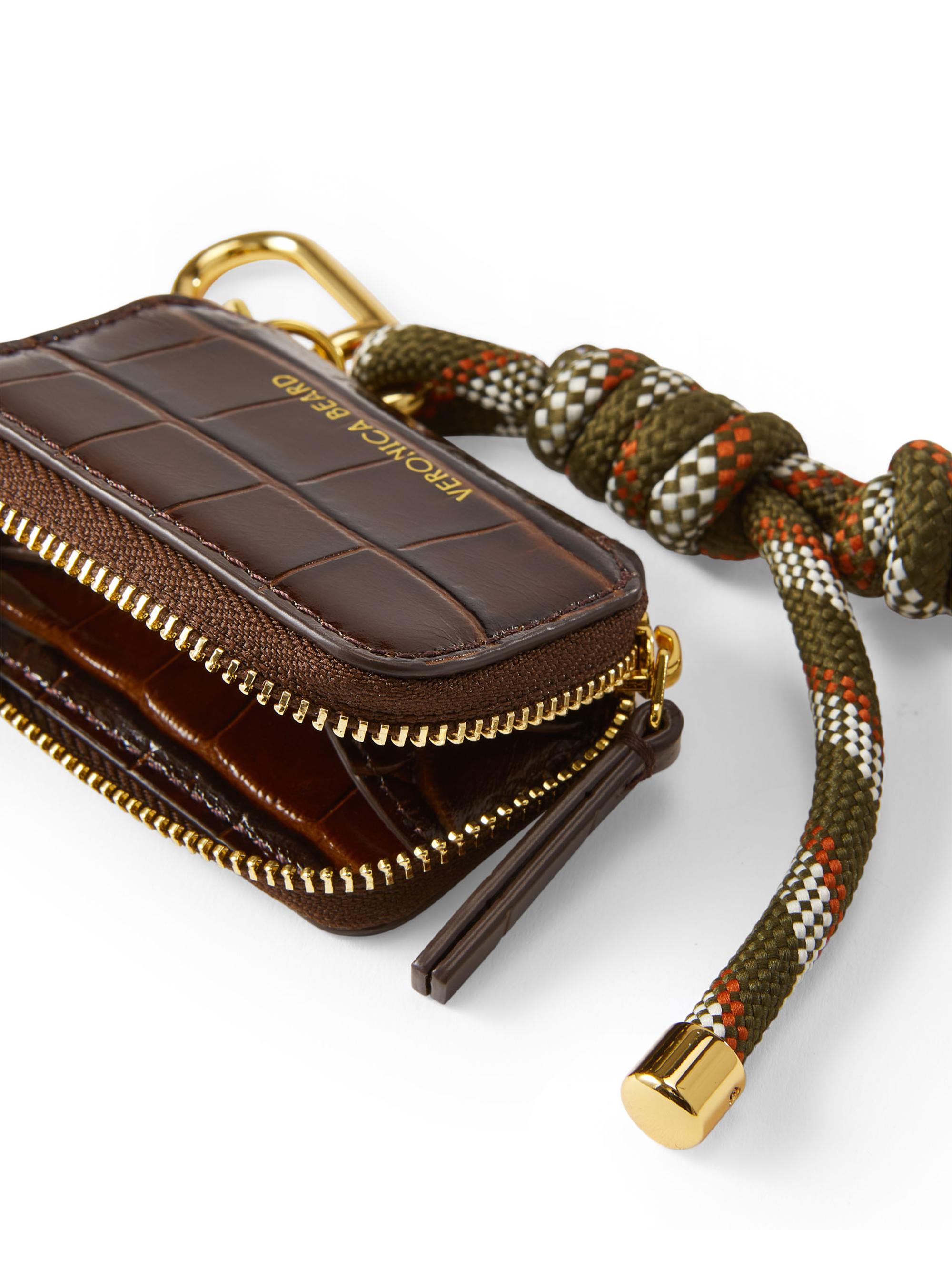 0400023082613_CHESTNUT_A2?wid=