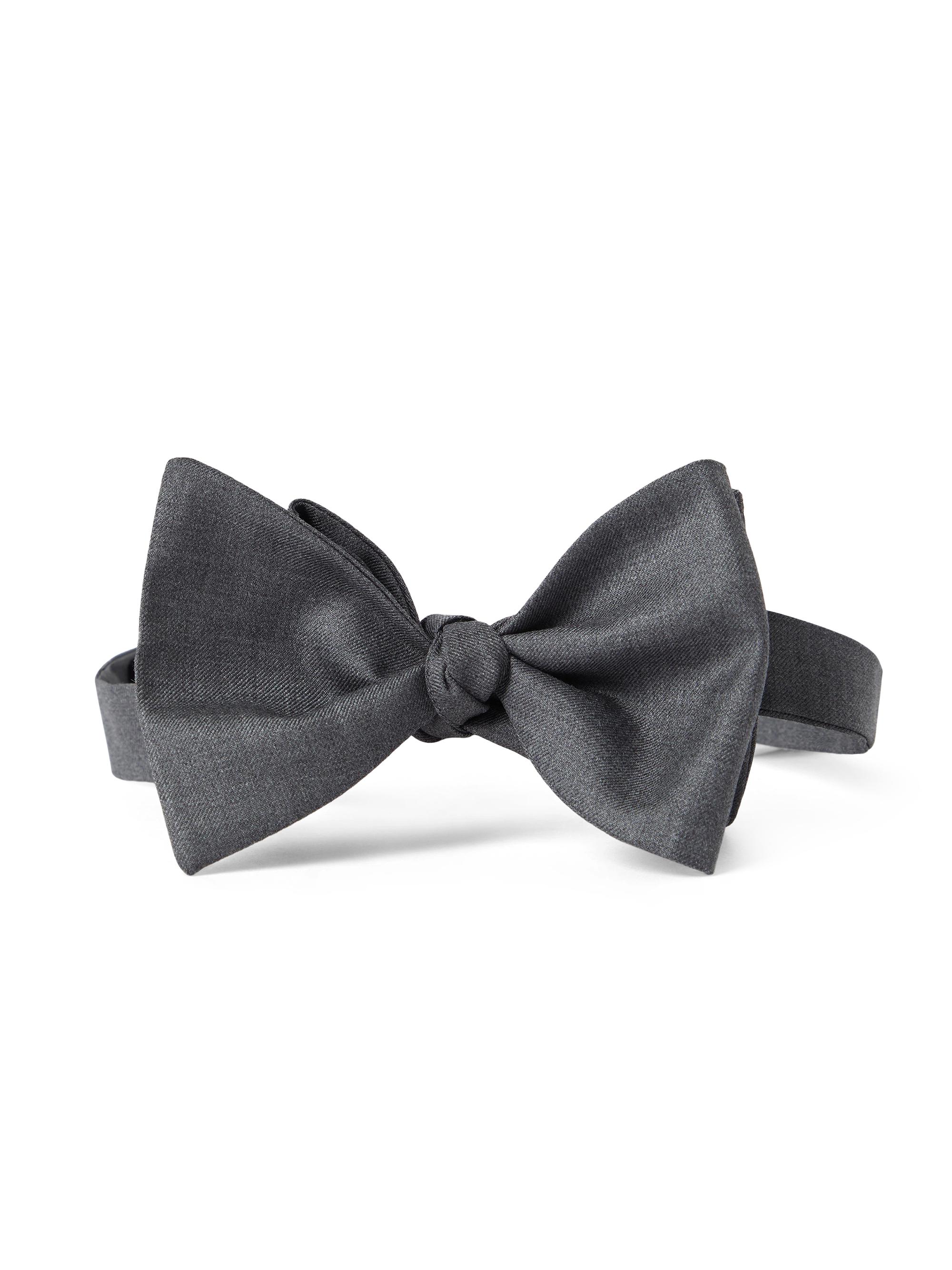 Brunello Cucinelli Men's Virgin Wool and Silk Twill Bow Tie Grey