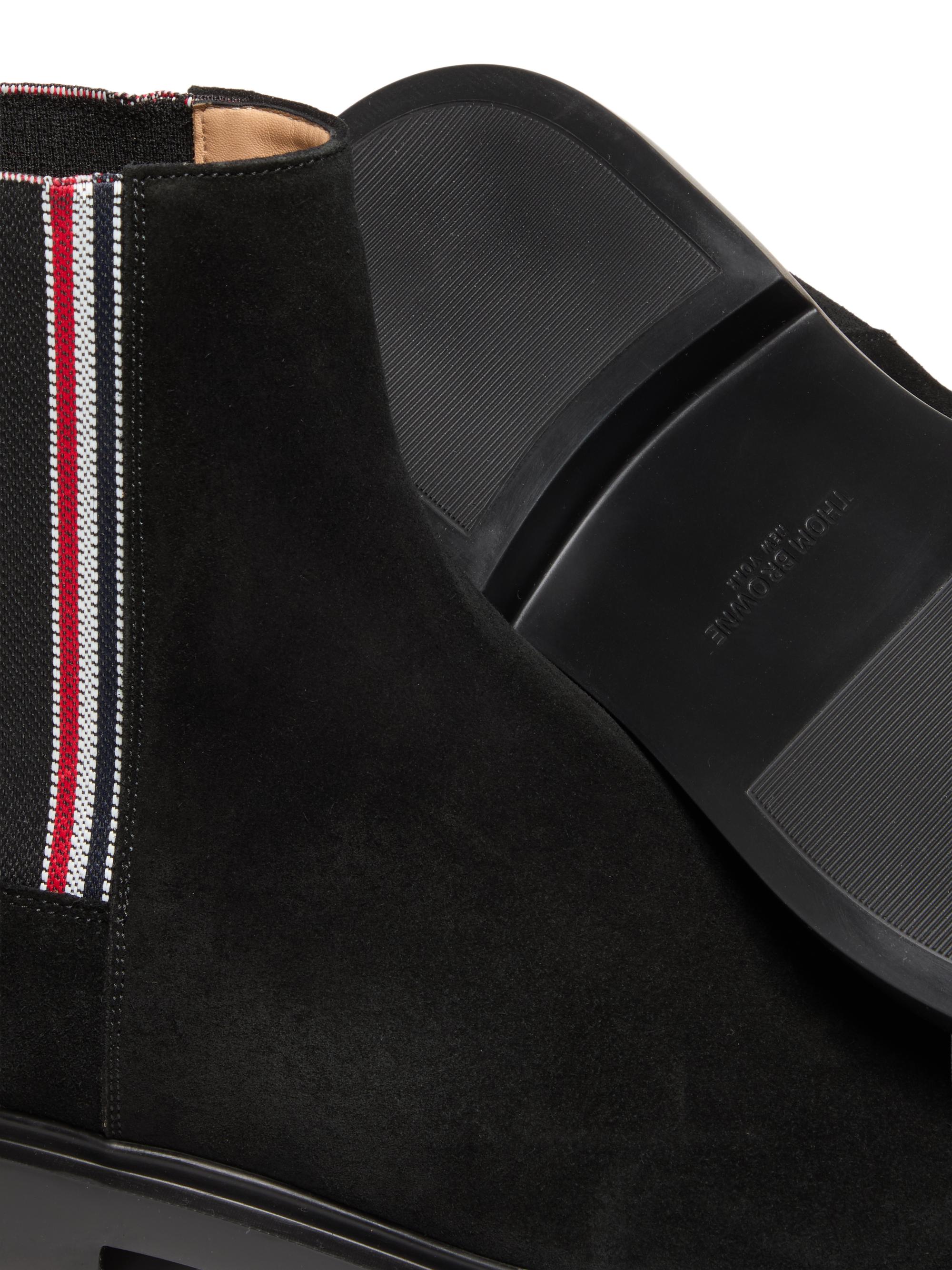 Thom Browne New York Chelsea boots Pebble Grain Rubber Sole Brogue Bow Chelsea Boot | Thom Browne main image 4