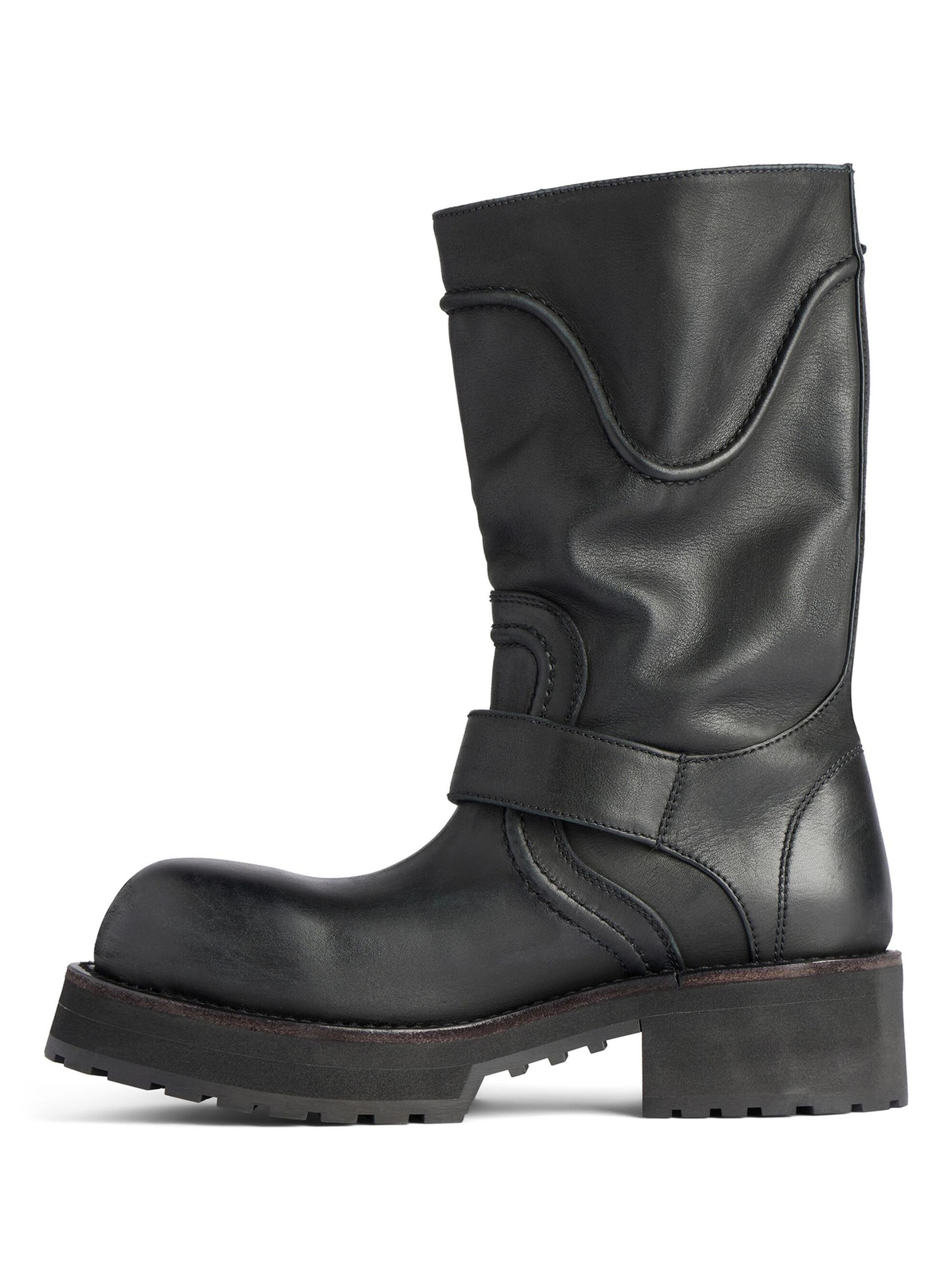 靴 balenciaga venom boots 43 0400023127165_BLACK?wid=600&
