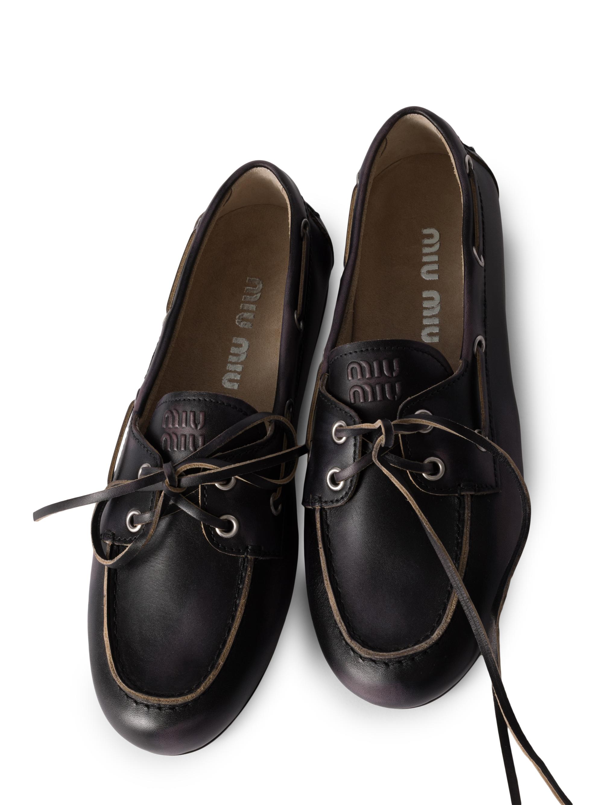【みぃみ】London COAST UK8 (9号) Miu Miu Unlined Bleached Leather Boat Shoes | Saks Fifth Avenue