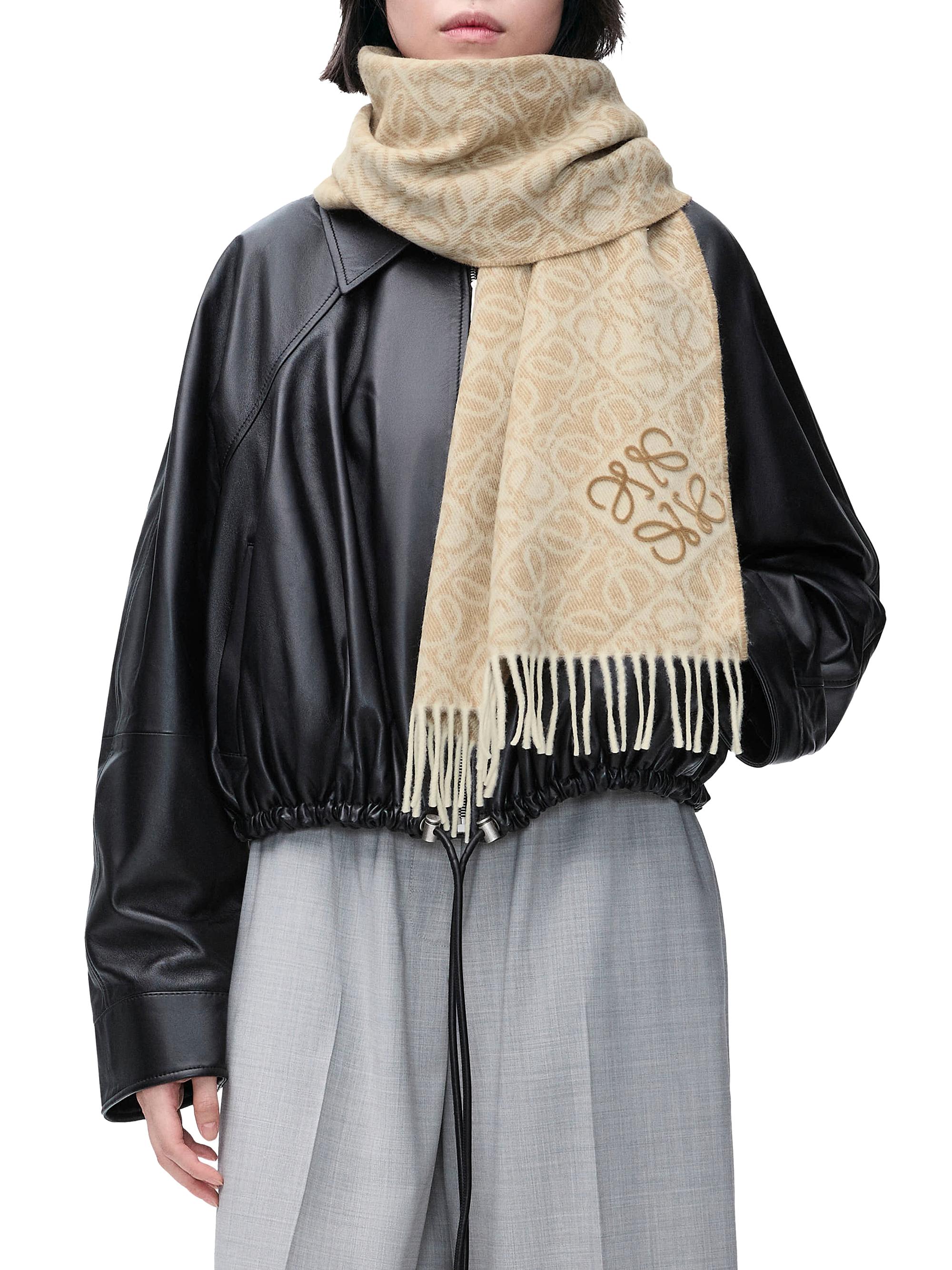 LOEWE BUFANDA ANAGRAMS ストール LOEWE Anagram Wool-Cashmere Scarf | Saks Fifth Avenue