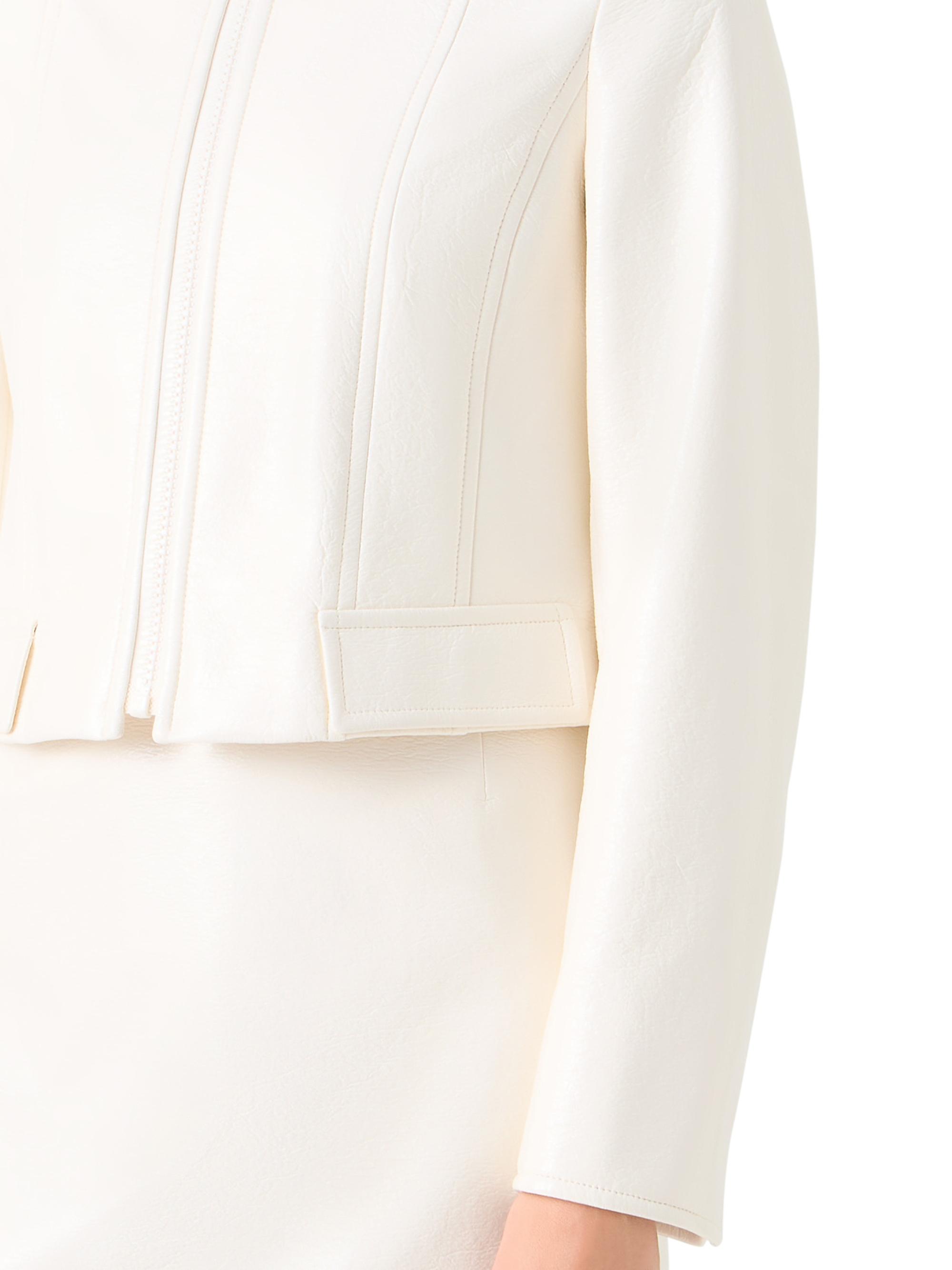 AKRISジャケット Akris punto Perforated Leather Crop Moto Jacket | Neiman Marcus