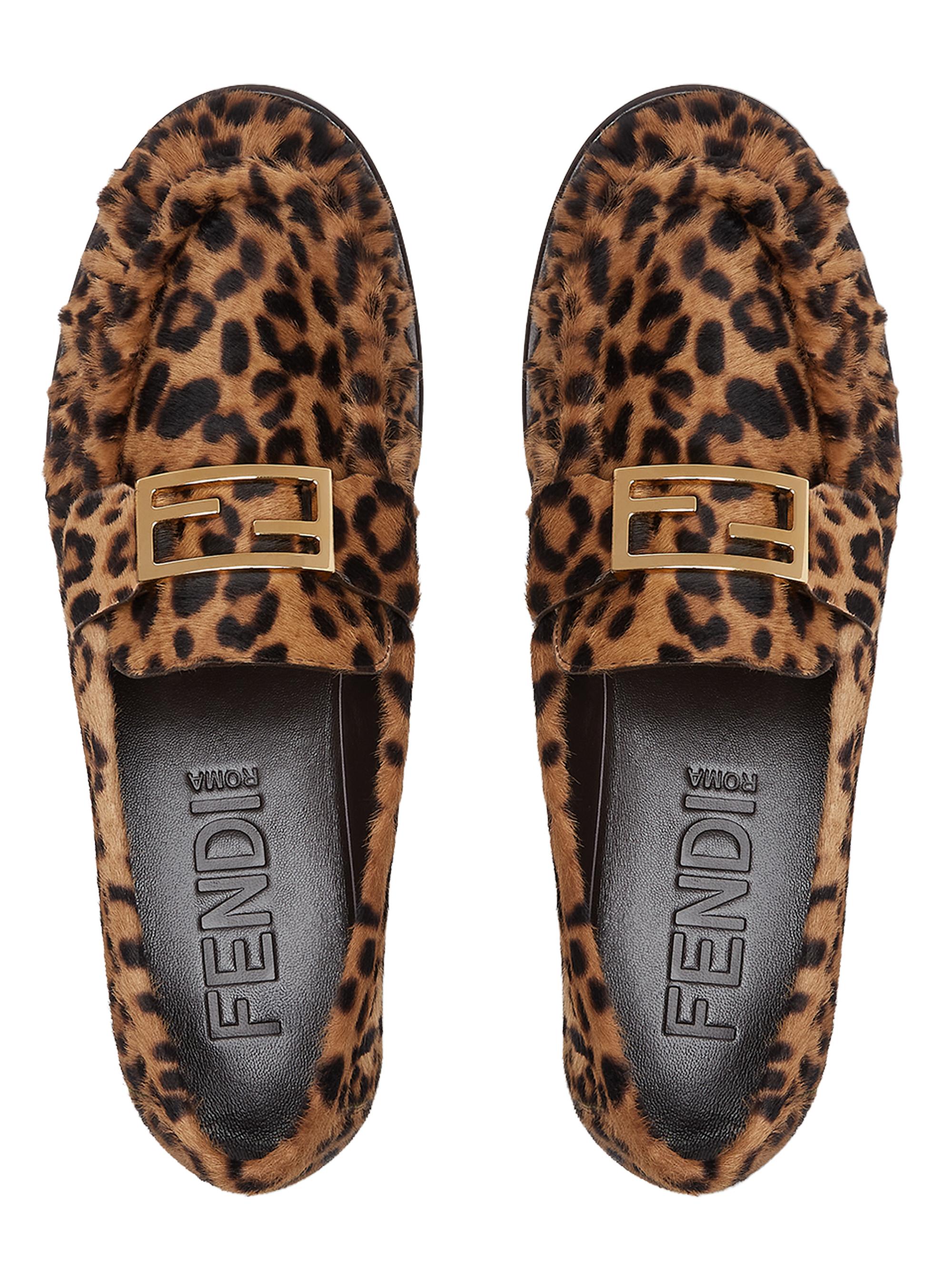 FENDI ヒョウ柄 パンプス 5cmヒール 箱付き Fendi Leopard Baguette Penny Loafers | Saks Fifth Avenue