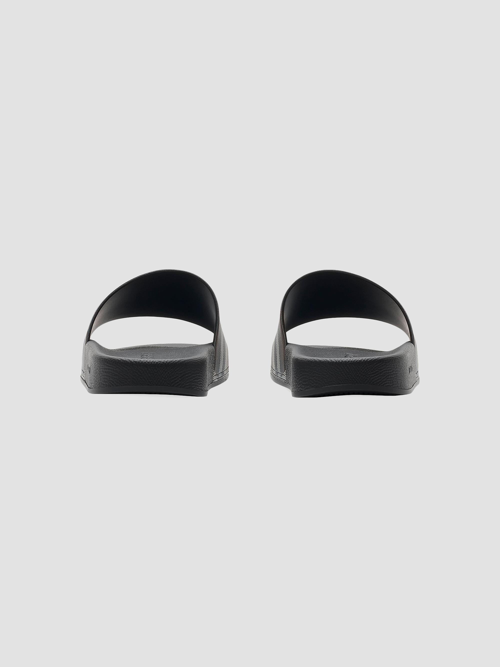 Burberry Furley Check Slides | Saks Fifth Avenue