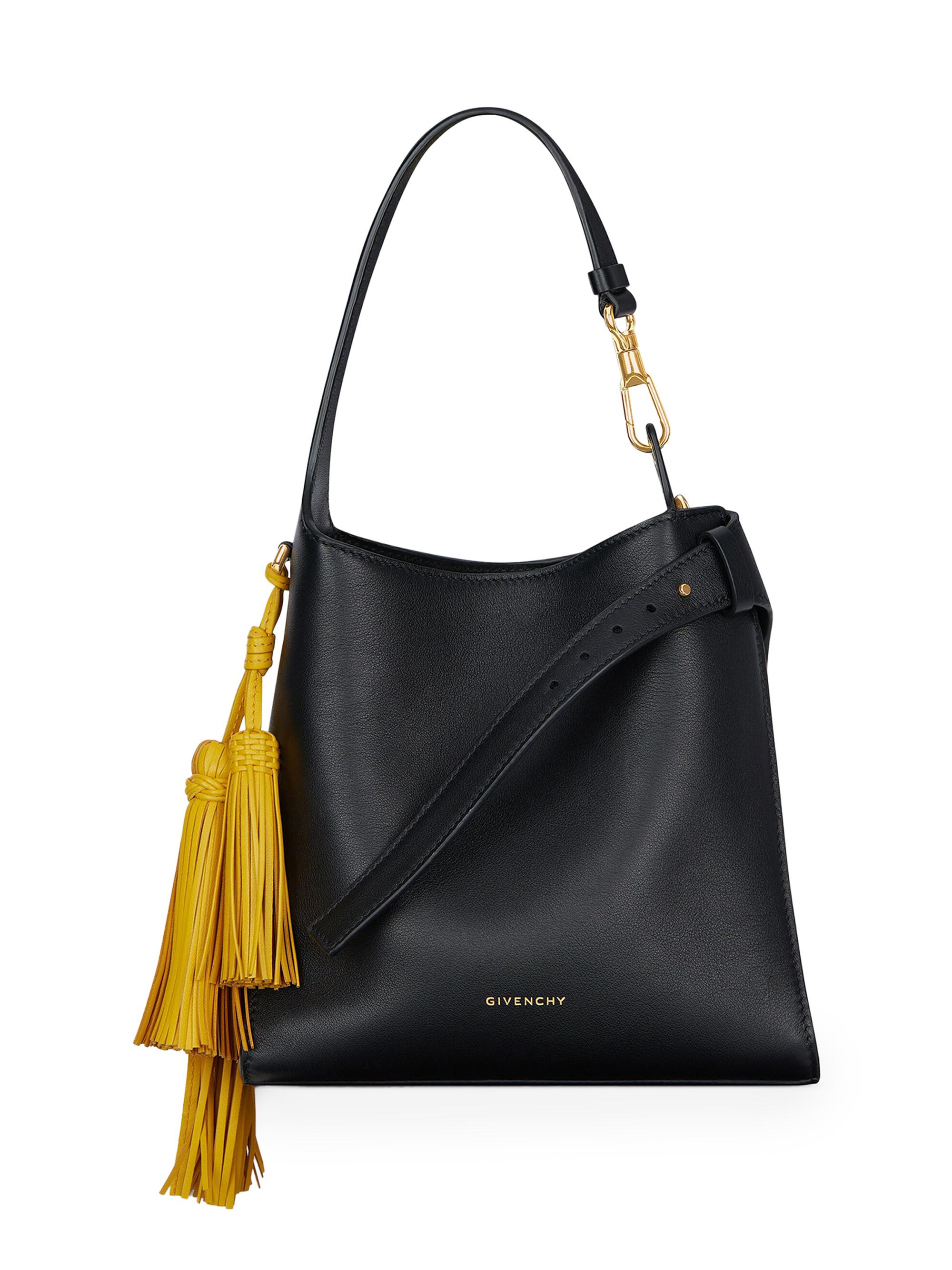 mai！超美品✨ GIVENCHY ウィップ ベルトバッグ 黒 チェーン Givenchy Mini Belted Hobo Bag in Leather | Saks Fifth Avenue