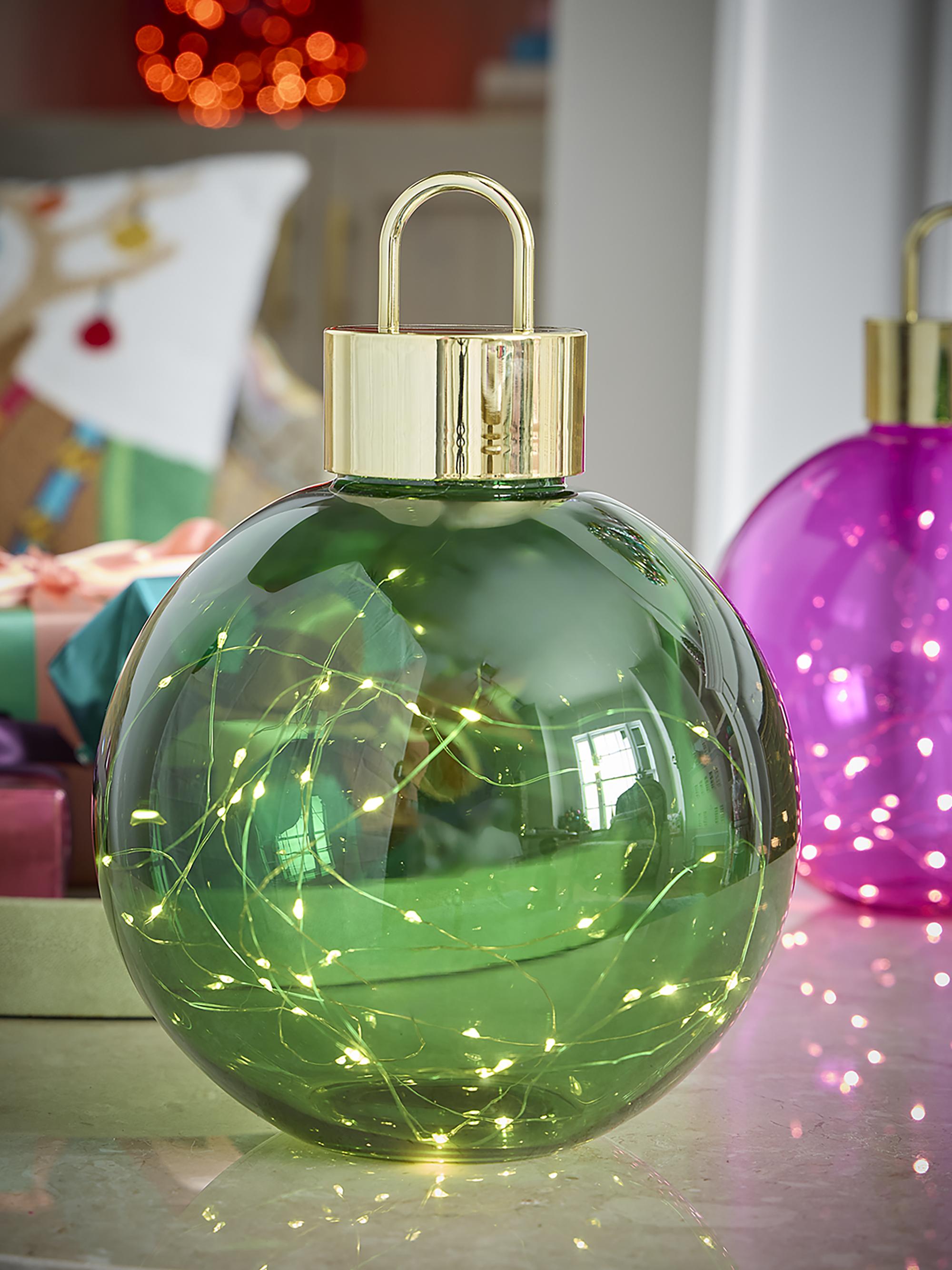 Winward Home Oblique Glass Tabletop Ornament