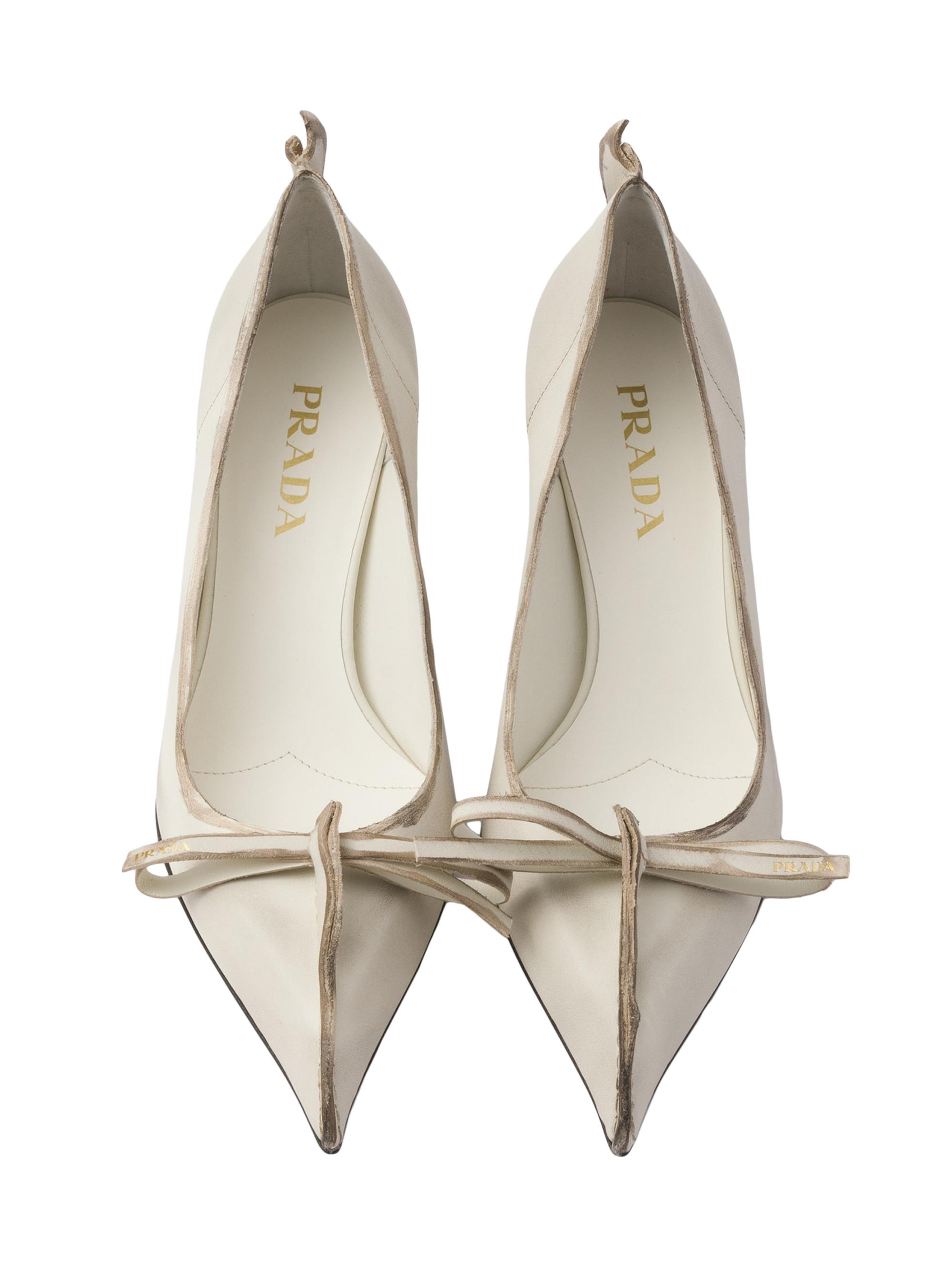 Prada Antiqued Leather Pumps | Saks Fifth Avenue