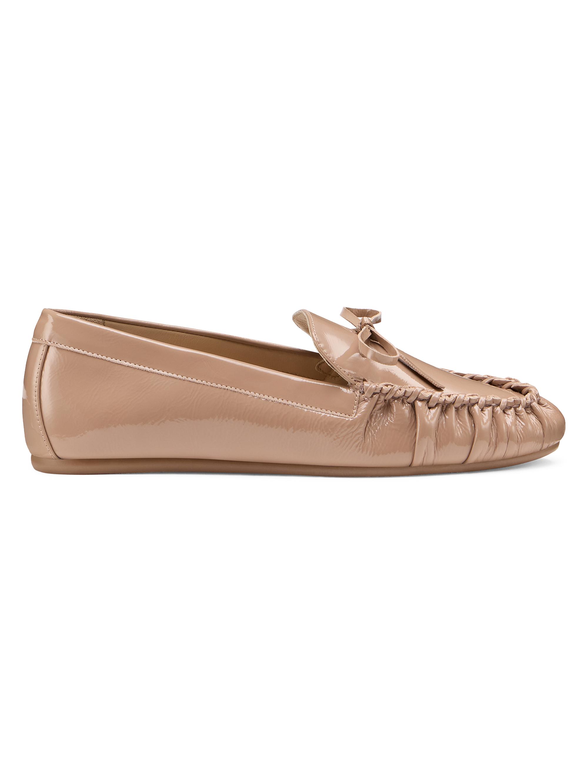 Stuart Weitzman Women's Britt Bow Patent Leather Loafers - Fawn