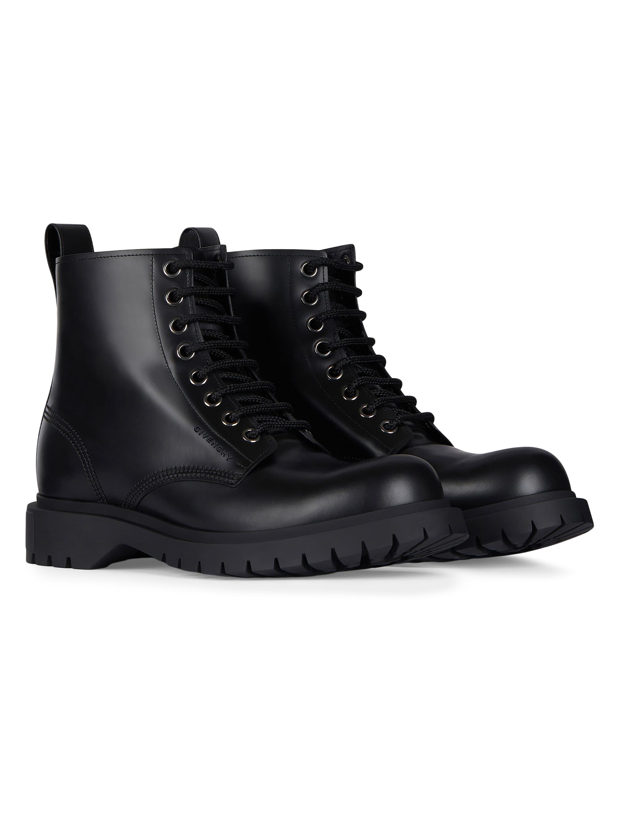 GIVENCHY*ジバンシー　厚底ブーツ　コルクソール　厚底　スタッズ　36.5 Givenchy Lace Up Boots in Leather | Saks Fifth Avenue