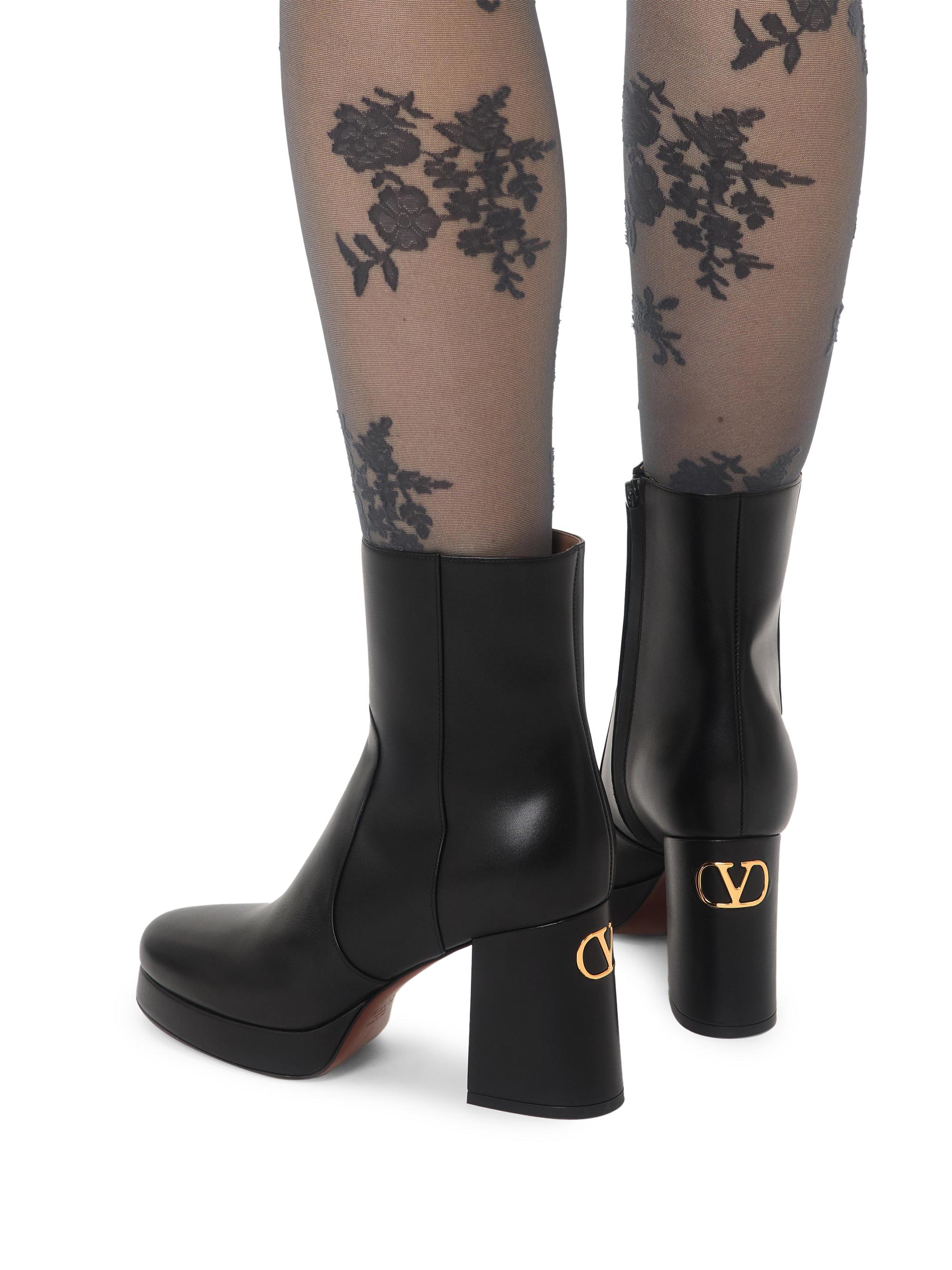 Valentino Garavani Fawcette 90MM Platform Ankle Boots in Calfskin