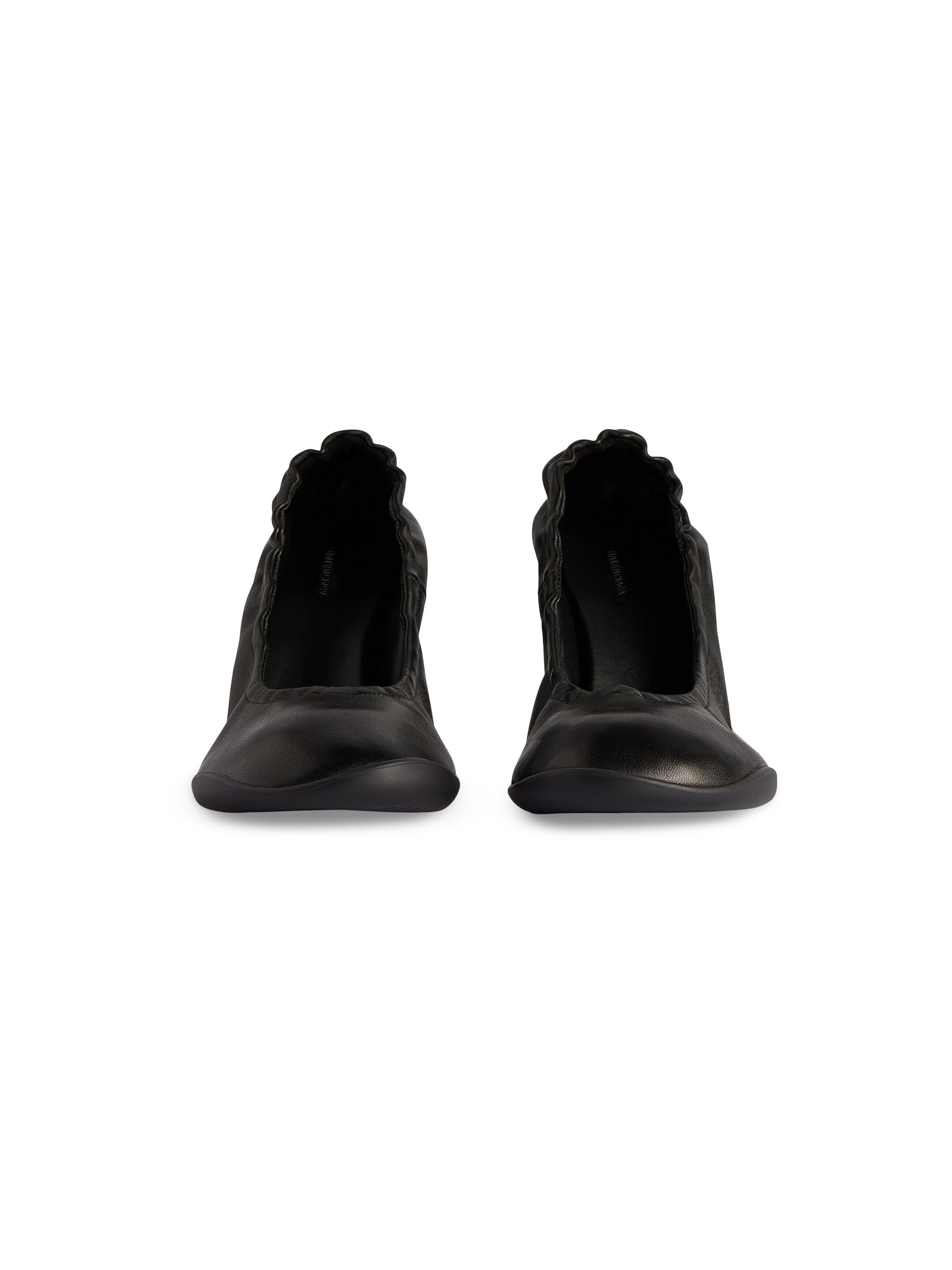 Balenciaga Shibuya Pumps | Saks Fifth Avenue