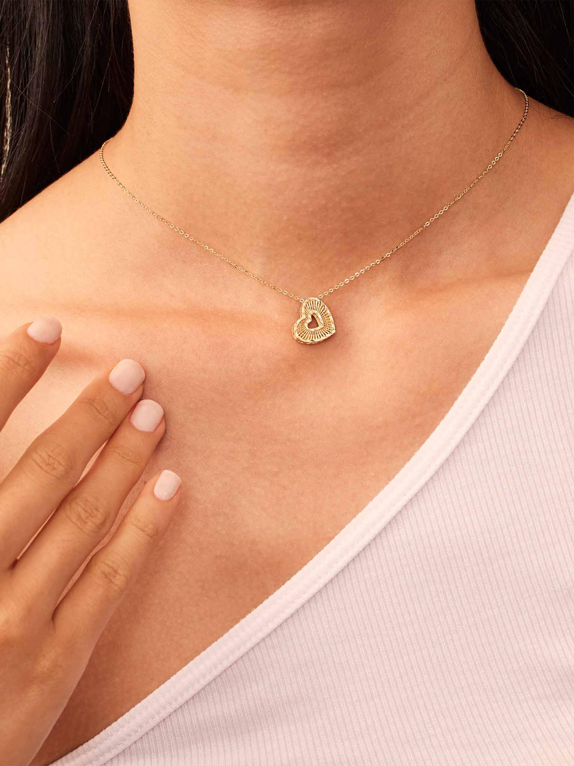 ​【14金】ORADINA ダイヤモンド ハートネックレス Oradina 14K Yellow Gold Icon Heart Pendant Necklace | Saks Fifth