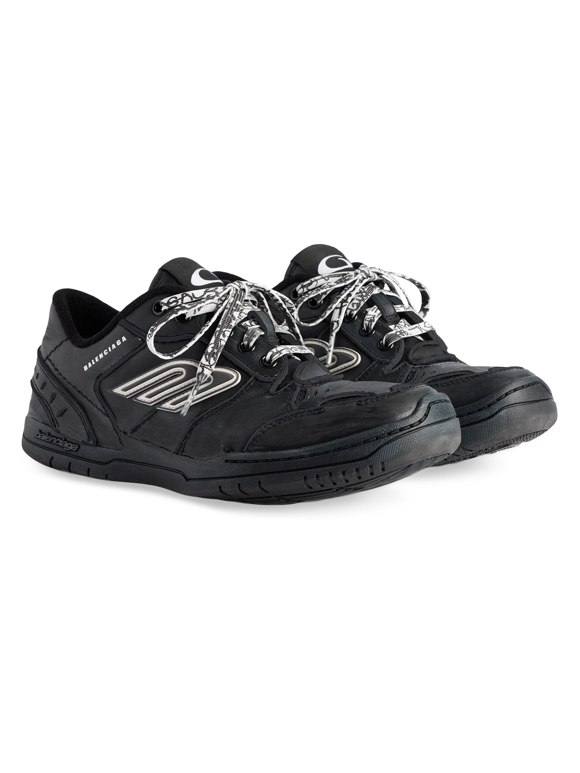 Balenciaga Men's Hamptons Worn-Out Sneakers - Black