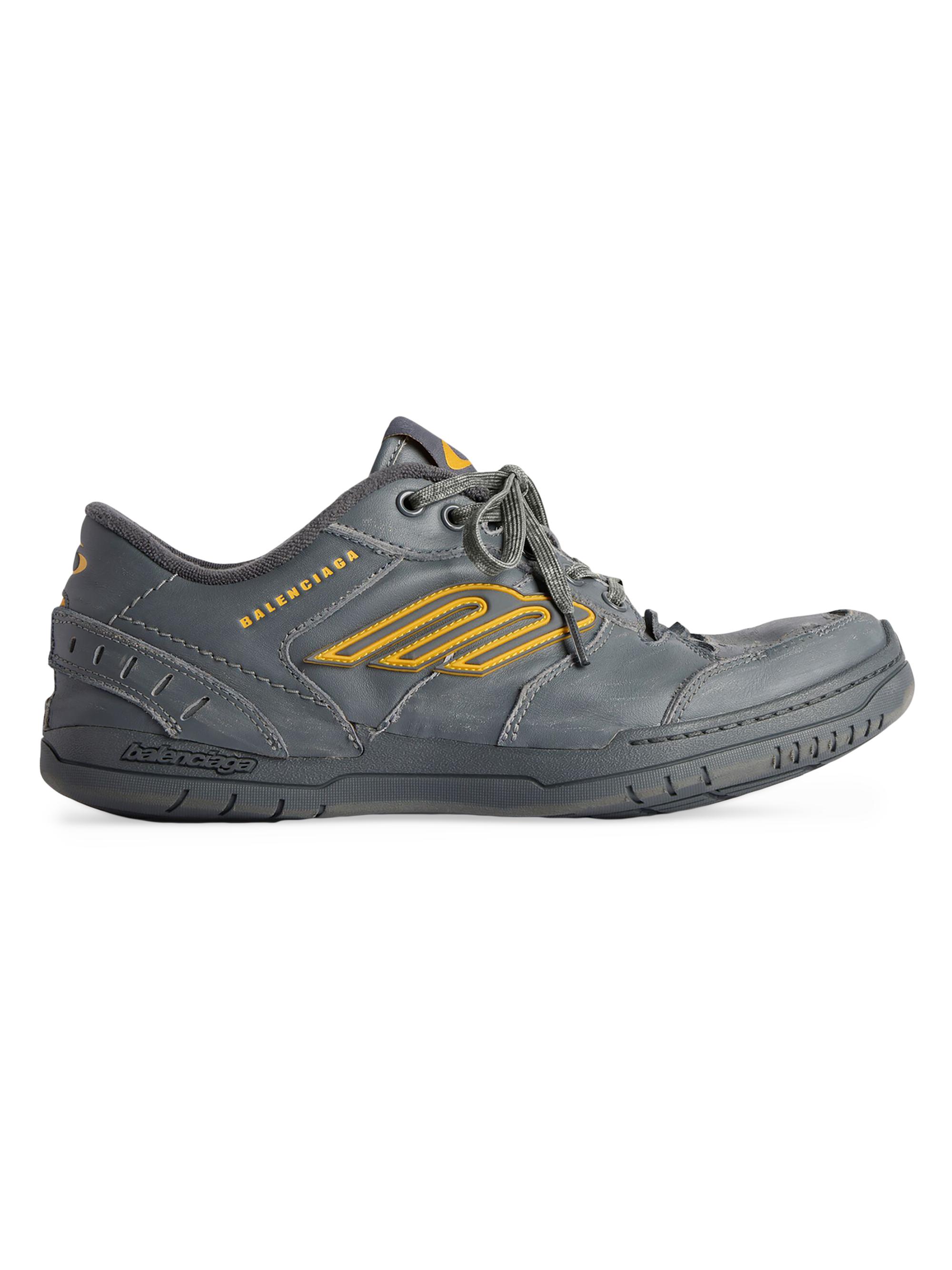 Balenciaga Men's Hamptons Worn-Out Sneakers - Grey Yellow