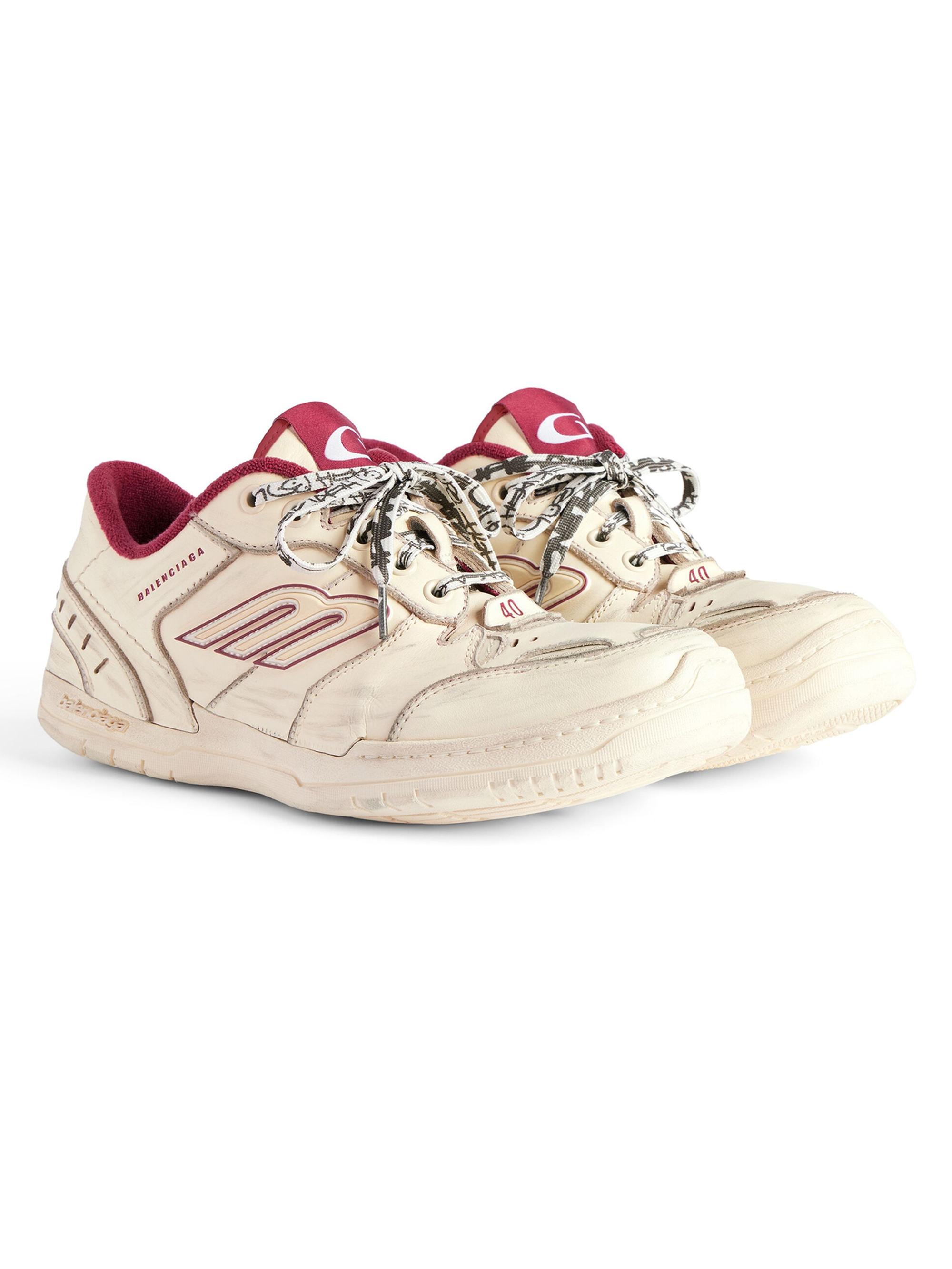 Balenciaga Men's Hamptons Medium Worn-Out Sneakers - Off White Red