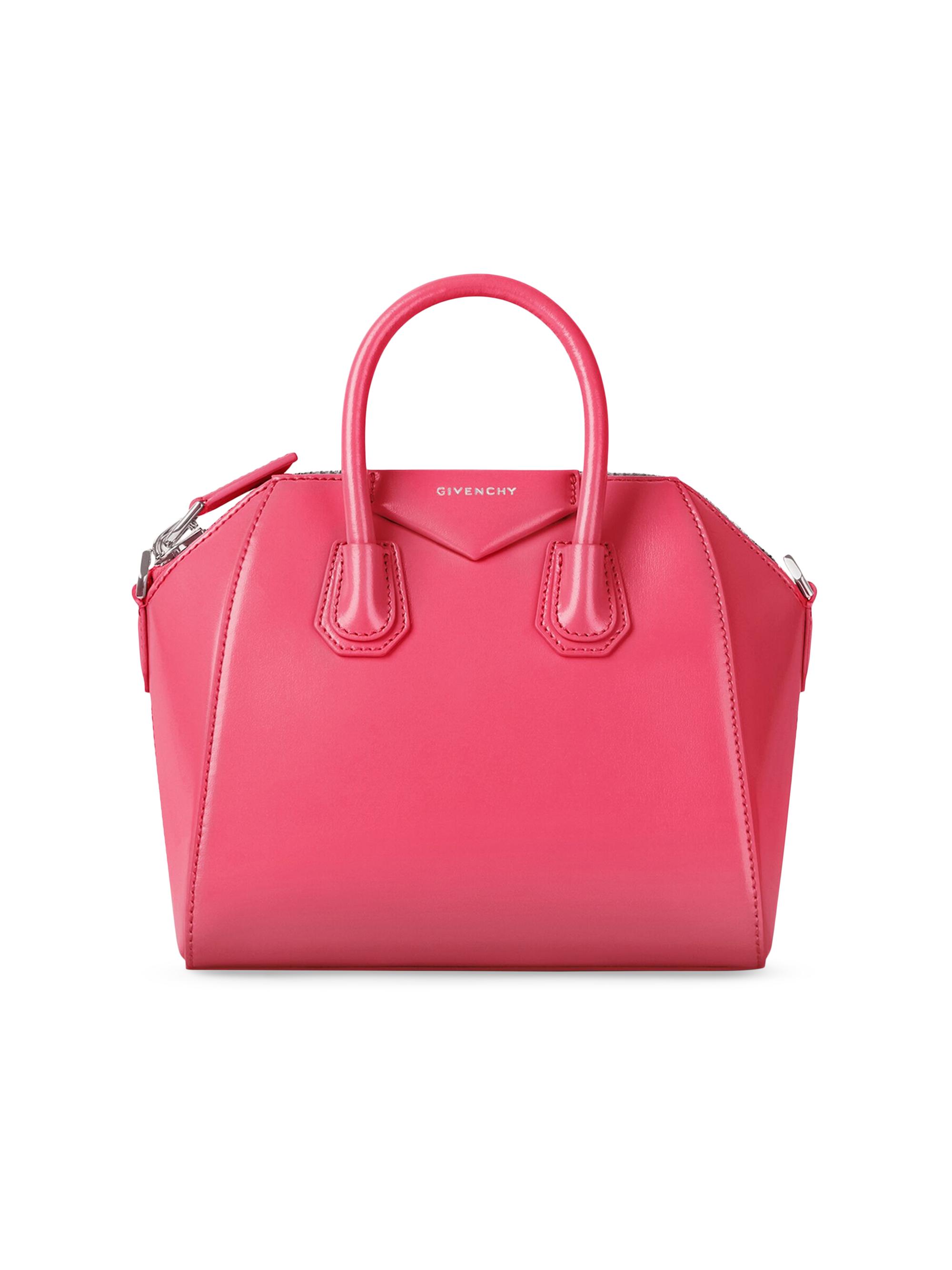 『綺麗な品です❢』GIVENCHY ボックス型 ハンドバッグ Givenchy Antigona Vanity Bag in Box Leather with Chain | Saks