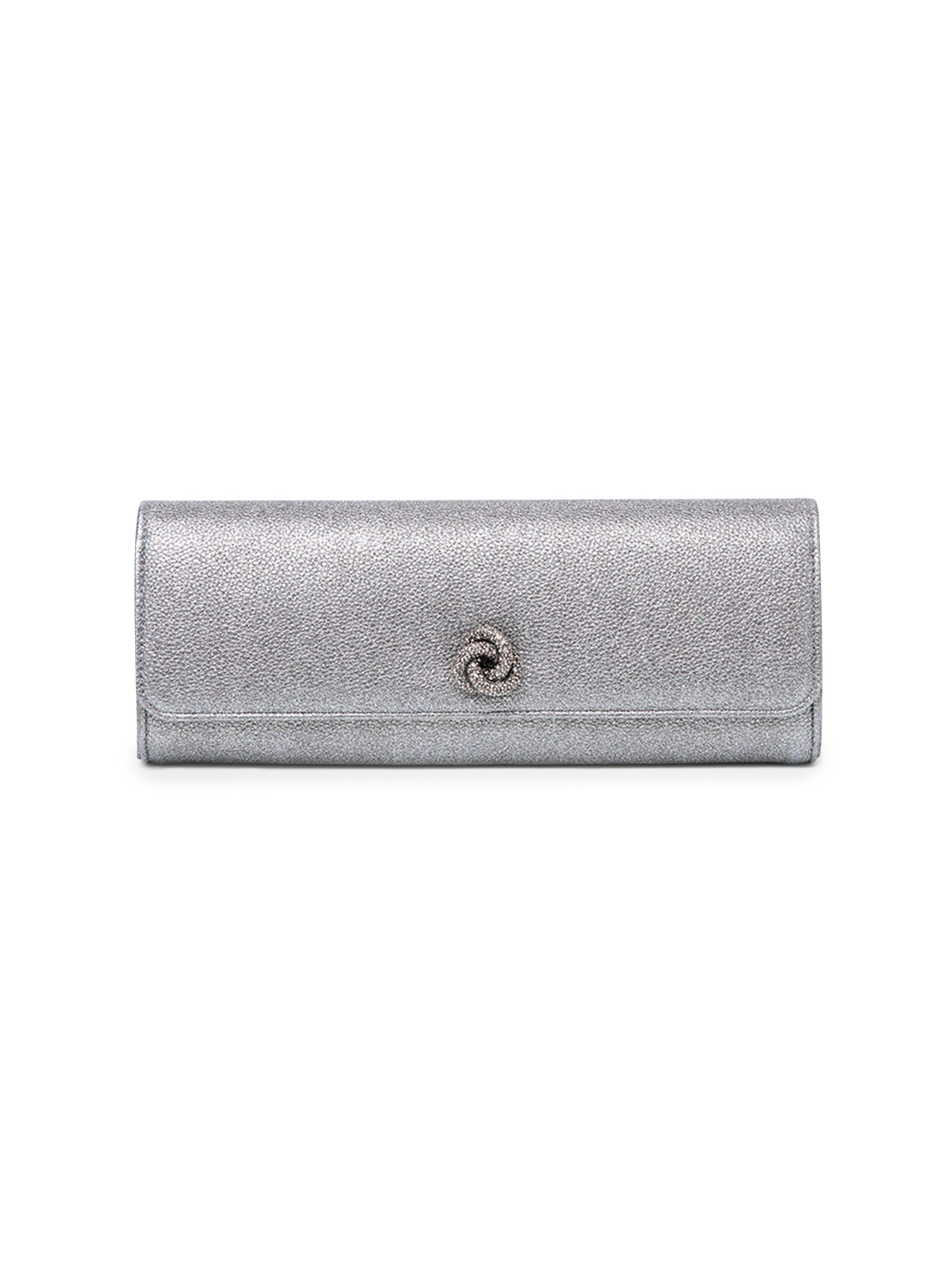 Michelle Wilhite Women's Mini Robbie Metallic Flap Clutch - Silver