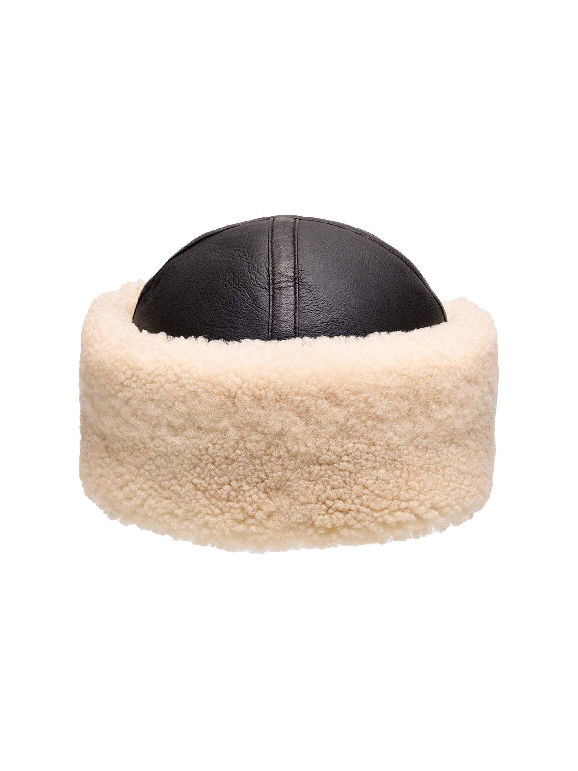 Toteme Women's Shearling Winter Hat - Black Off White