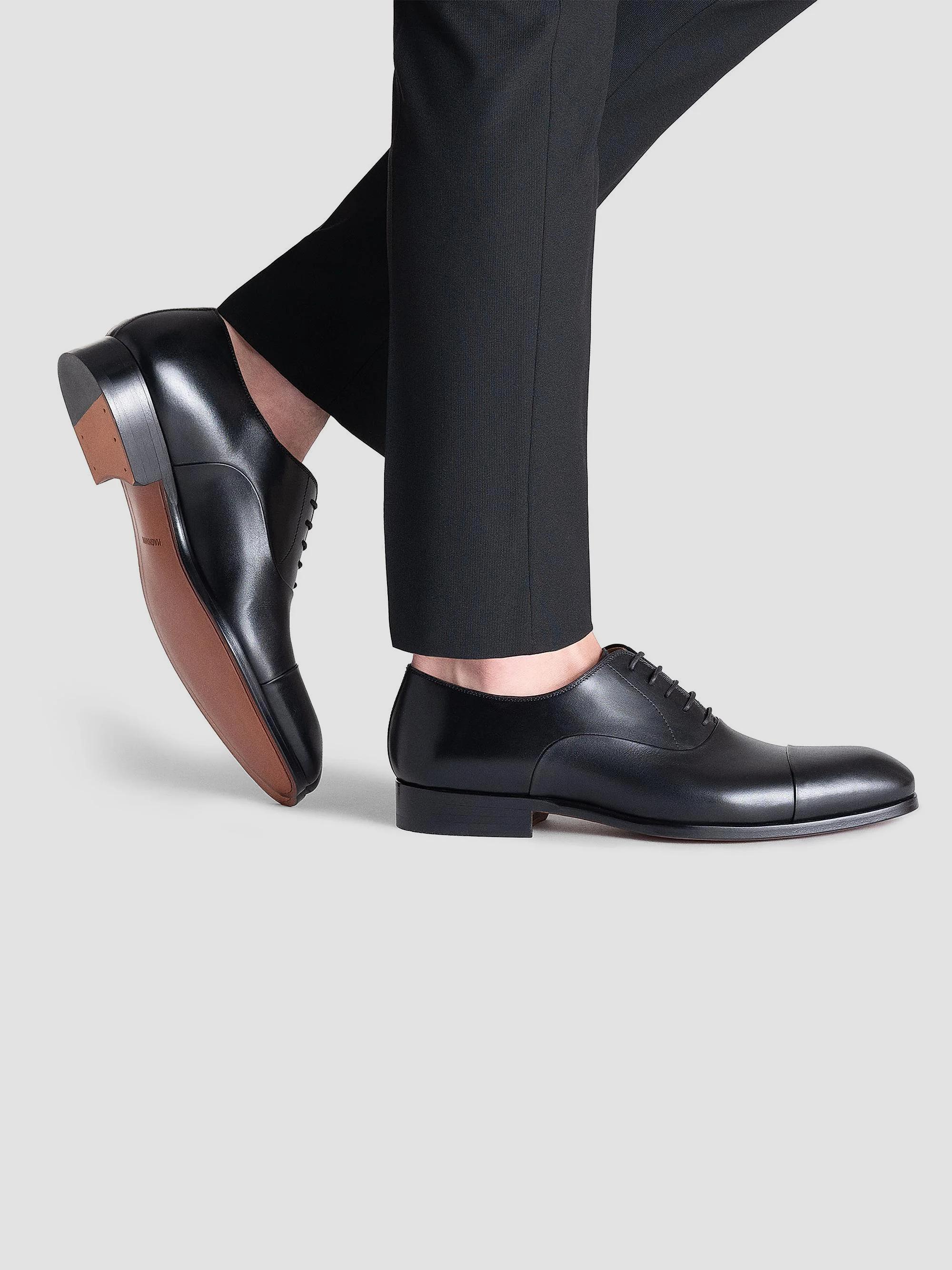 Magnanni Naxos Leather Oxfords | Saks Fifth Avenue