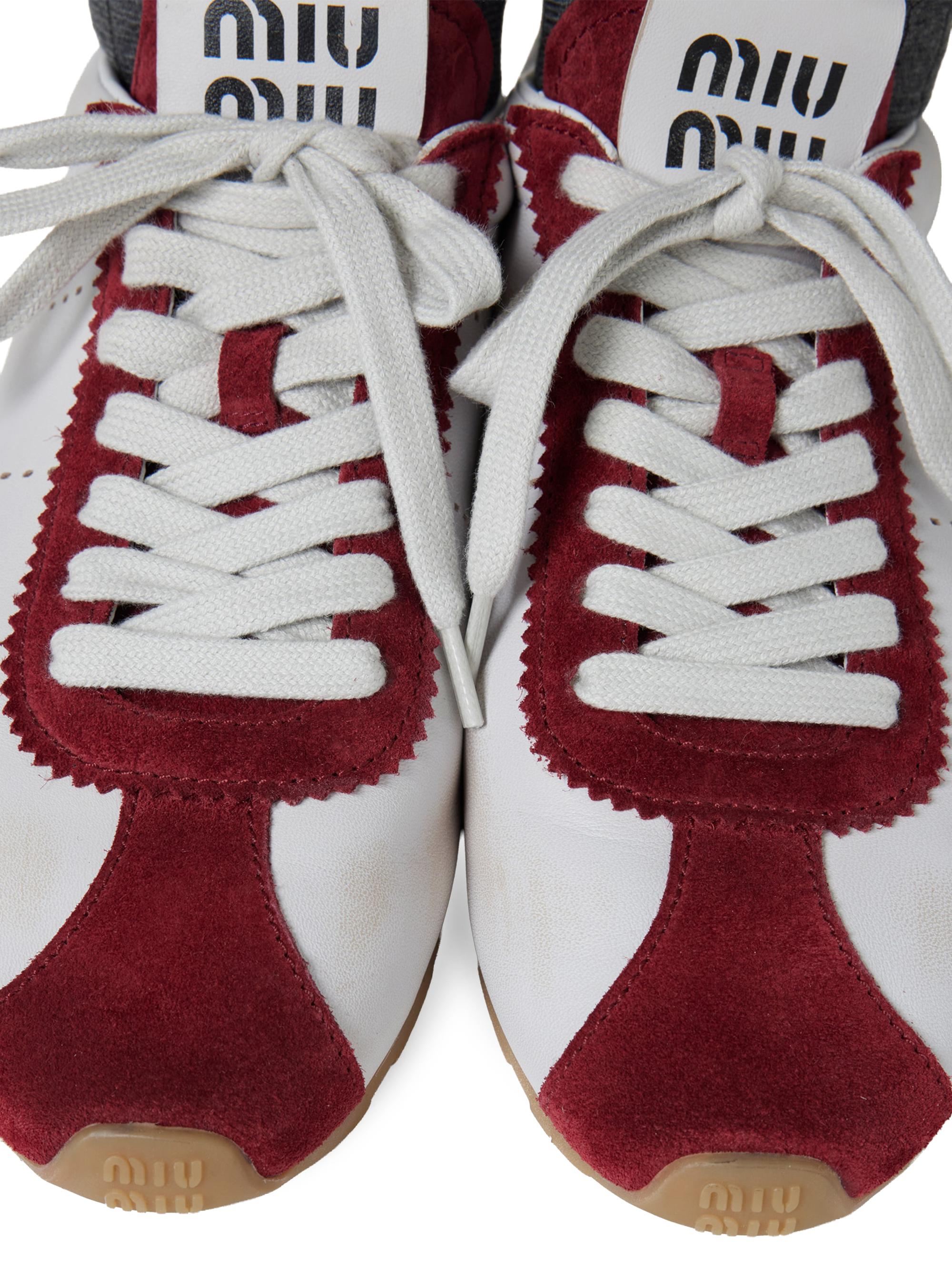 0400025572651_WHITE_A4?wid=830