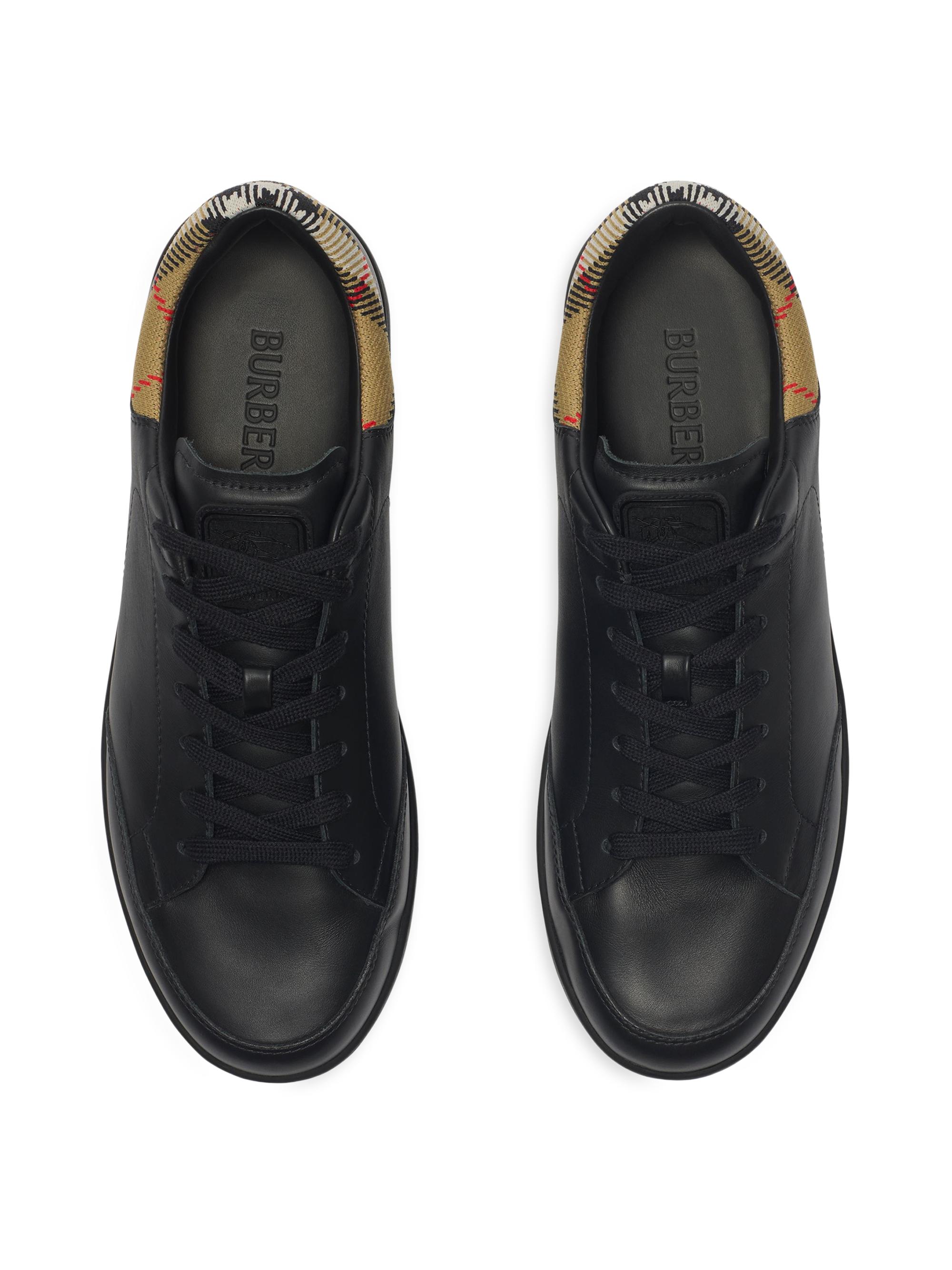 Burberry's ブラック Mサイズ Burberry Set Check-Trim Leather Low-Top Sneakers | Saks Fifth Avenue