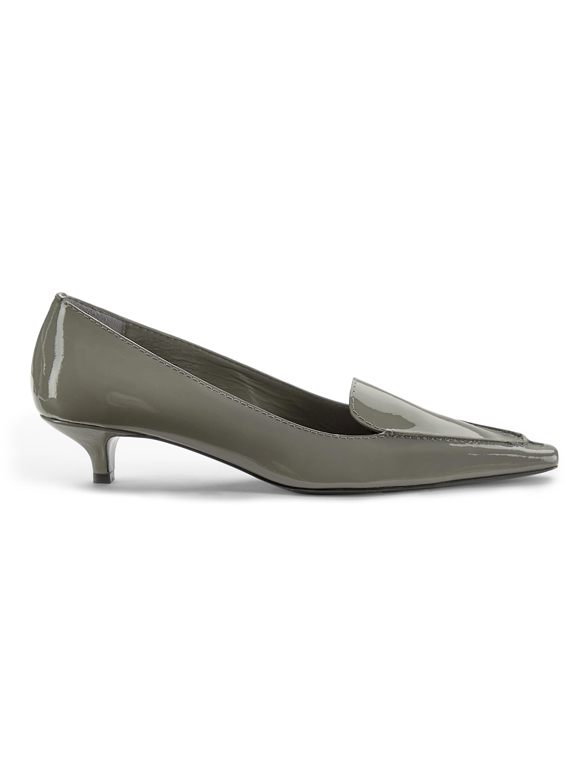 Toteme Women's 35MM Patent Leather Pumps - Grey