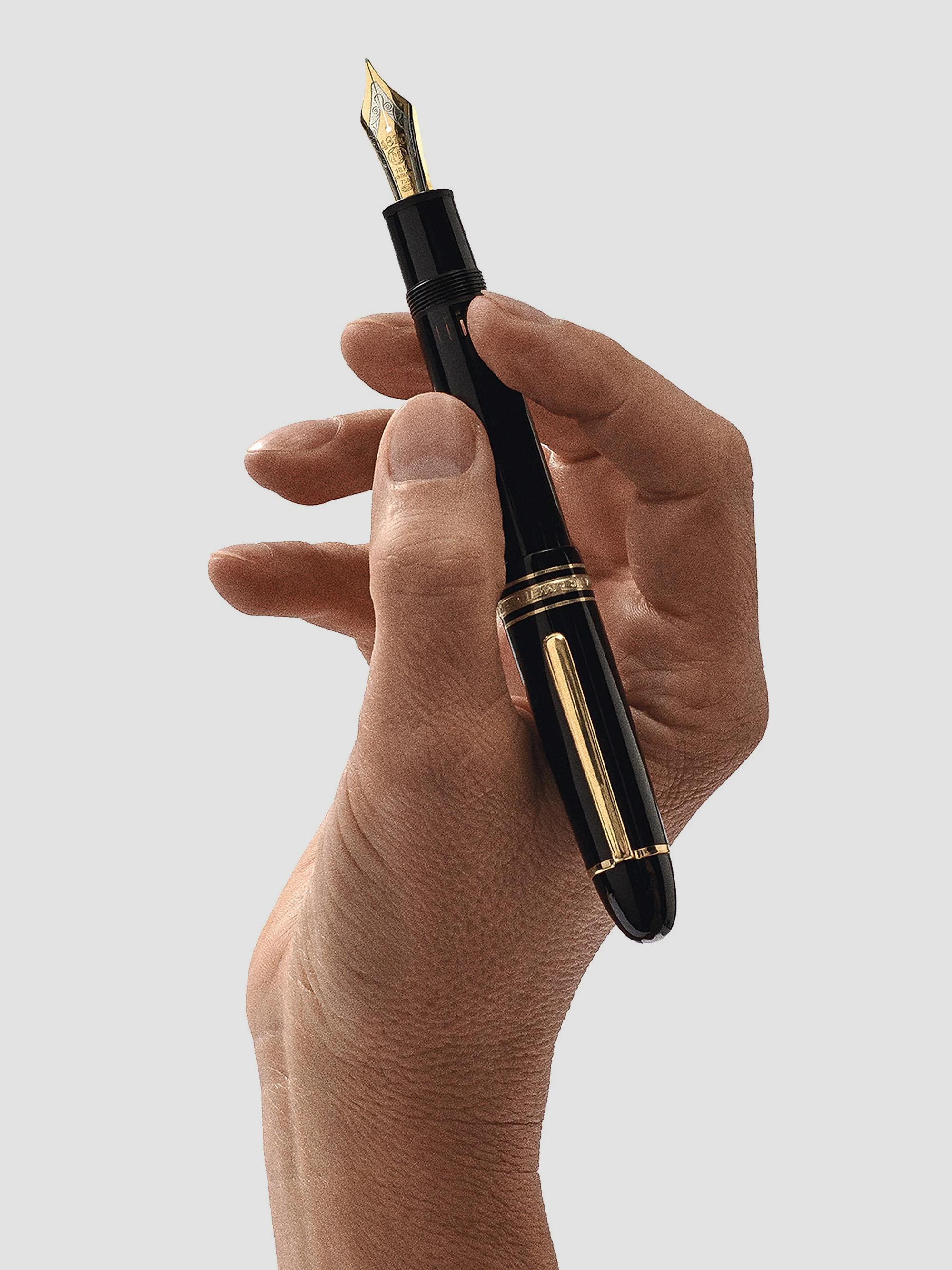 Montblanc Meisterstück Gold-Coated 149 Fountain Pen | Saks Fifth