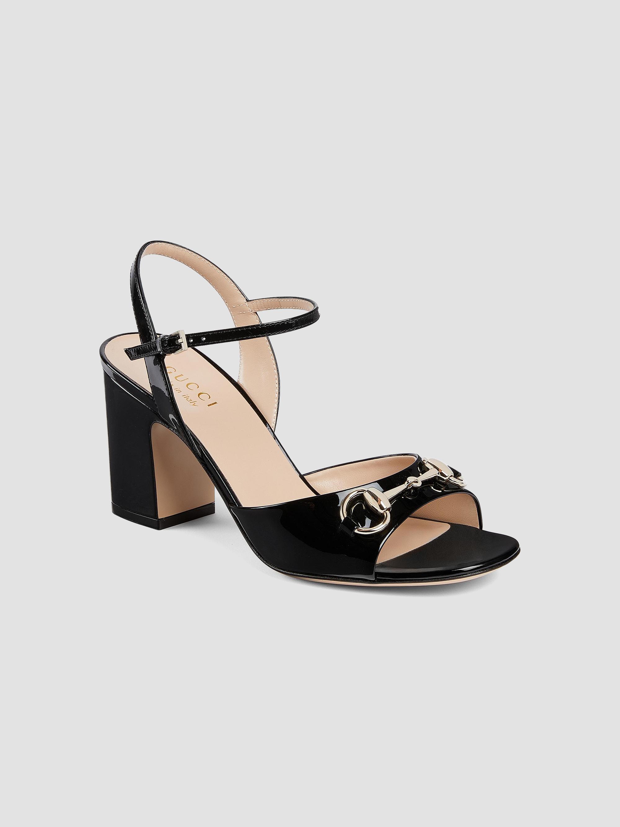 GUCCI パンプス 37.5（約24cm）黒 アイボリー ゴールド金具 レディ Gucci Lady 75MM Patent Leather Horsebit Sandals | Saks Fifth Avenue
