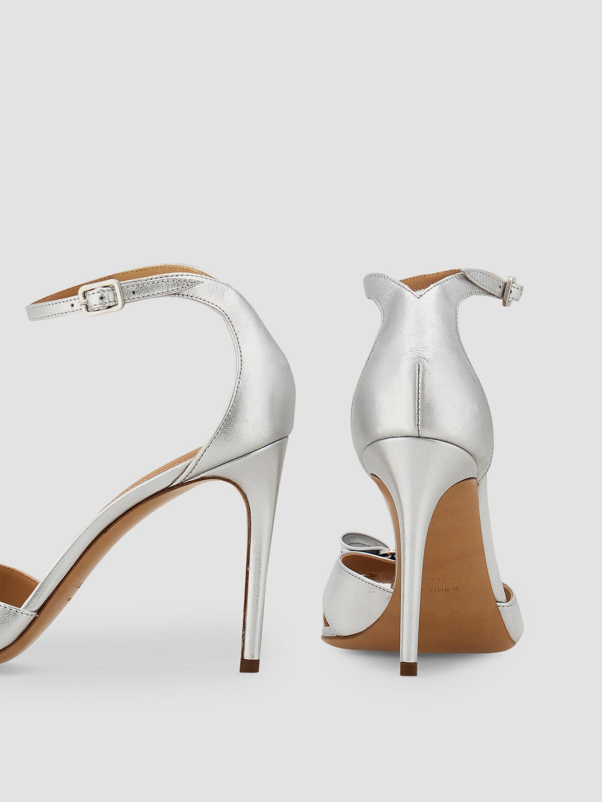 FERRAGAMO ヴァラリボン ラメシルバー FERRAGAMO Vara Bow 90MM Sandals | Saks Fifth Avenue