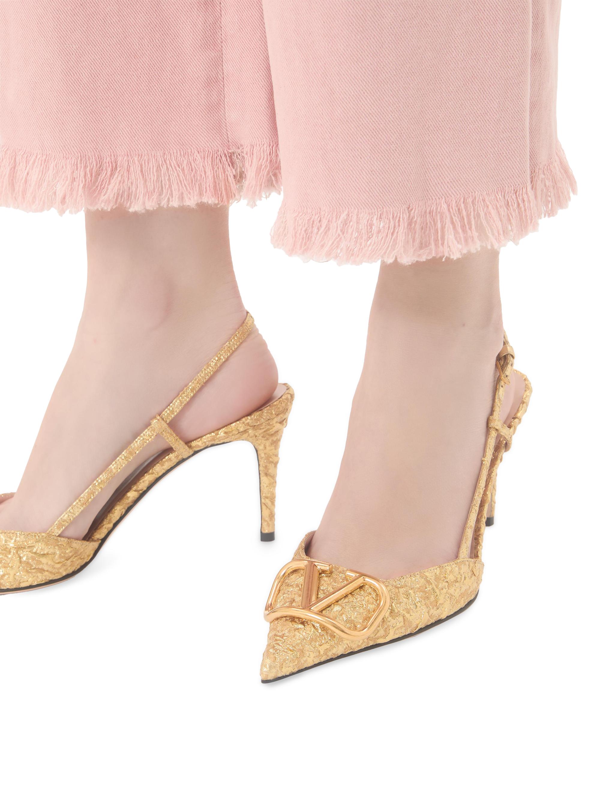 Valentino Garavani VLogo Signature 80MM Slingback Pumps in Cloqué