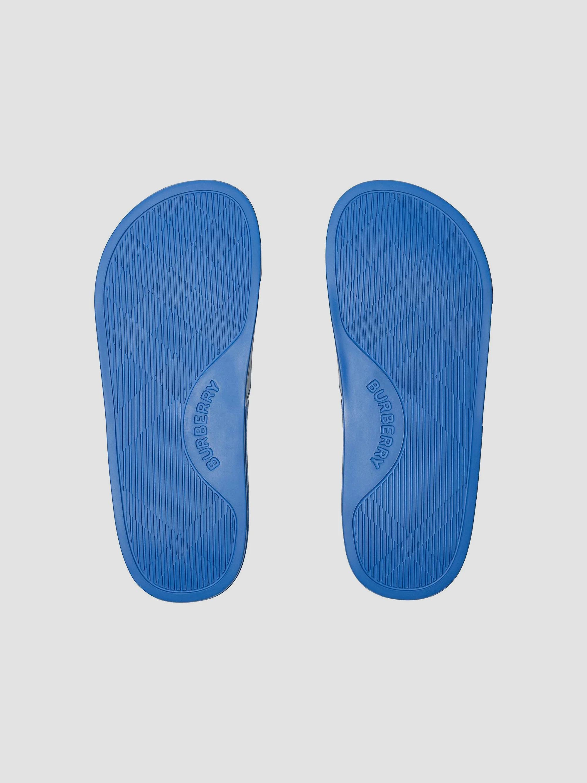 Burberry Boy's Furley Check Pool Slides | Saks Fifth Avenue