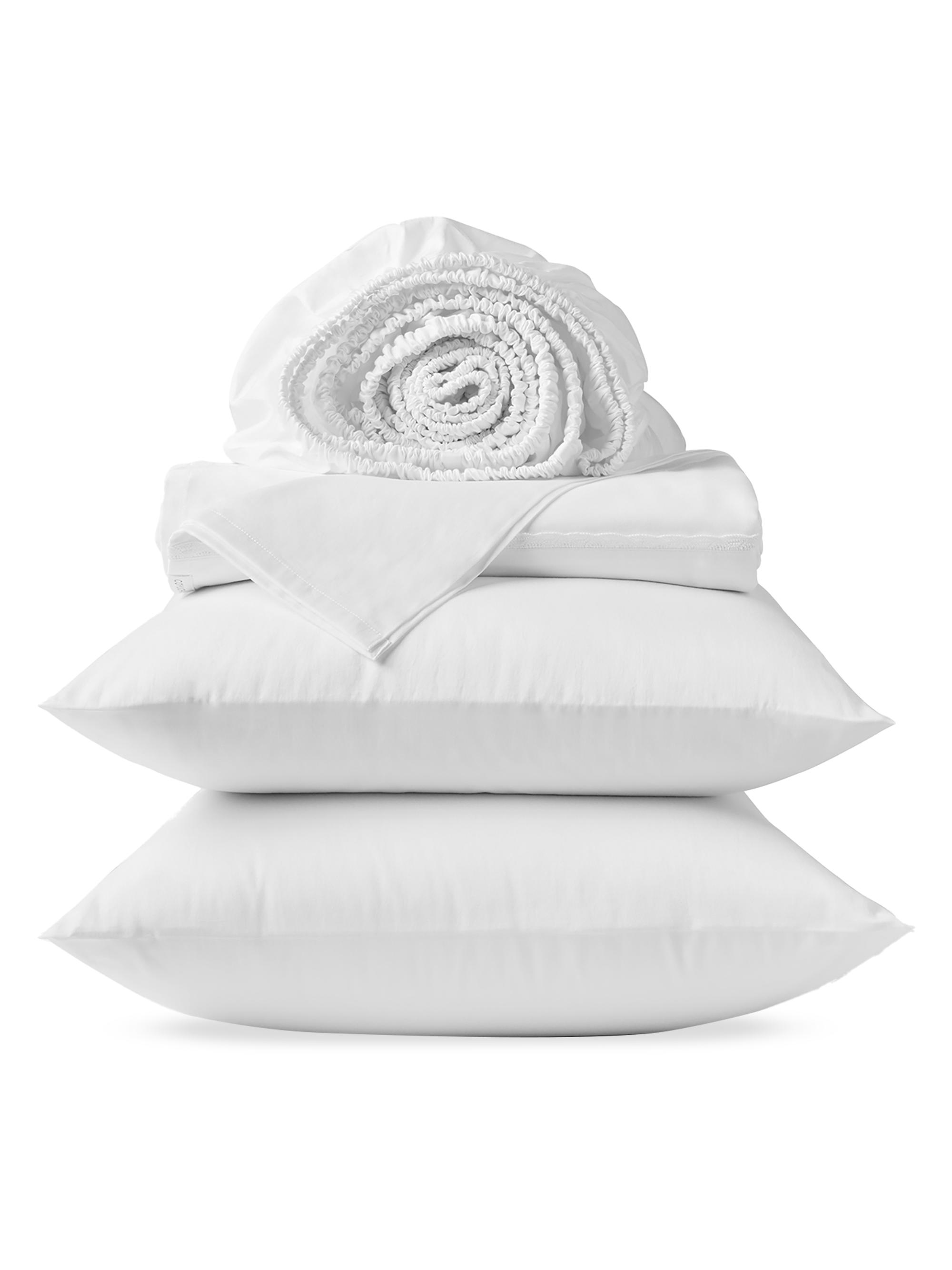 Coyuchi Cloud Soft Oganic Sateen Scalloped Sheet Set - Alpine White Scalloped California King