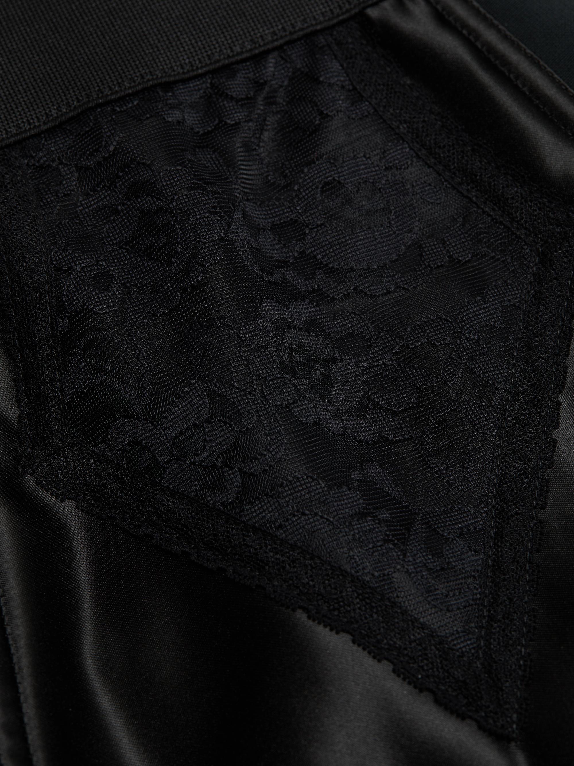 DOLCE&GABBANA　カシミヤ／シルク　アンサンブル　ブラック　レース Satin balconette bra with conical cups in Black for Women