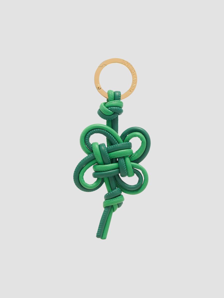 Bottega Veneta クローバー型キーホルダー Bottega Veneta Four Leaf Clover Nappa Leather Charm | Saks Fifth