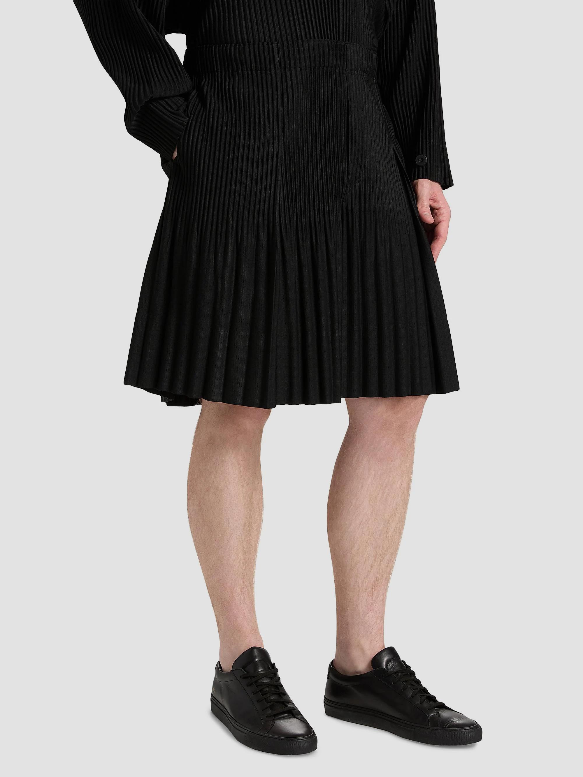 未使用 HOMME PLISSE FLIP ショートパンツ 2 ブラック Homme Plissé Issey Miyake Wear Or Wrap Shorts | Saks Fifth Avenue