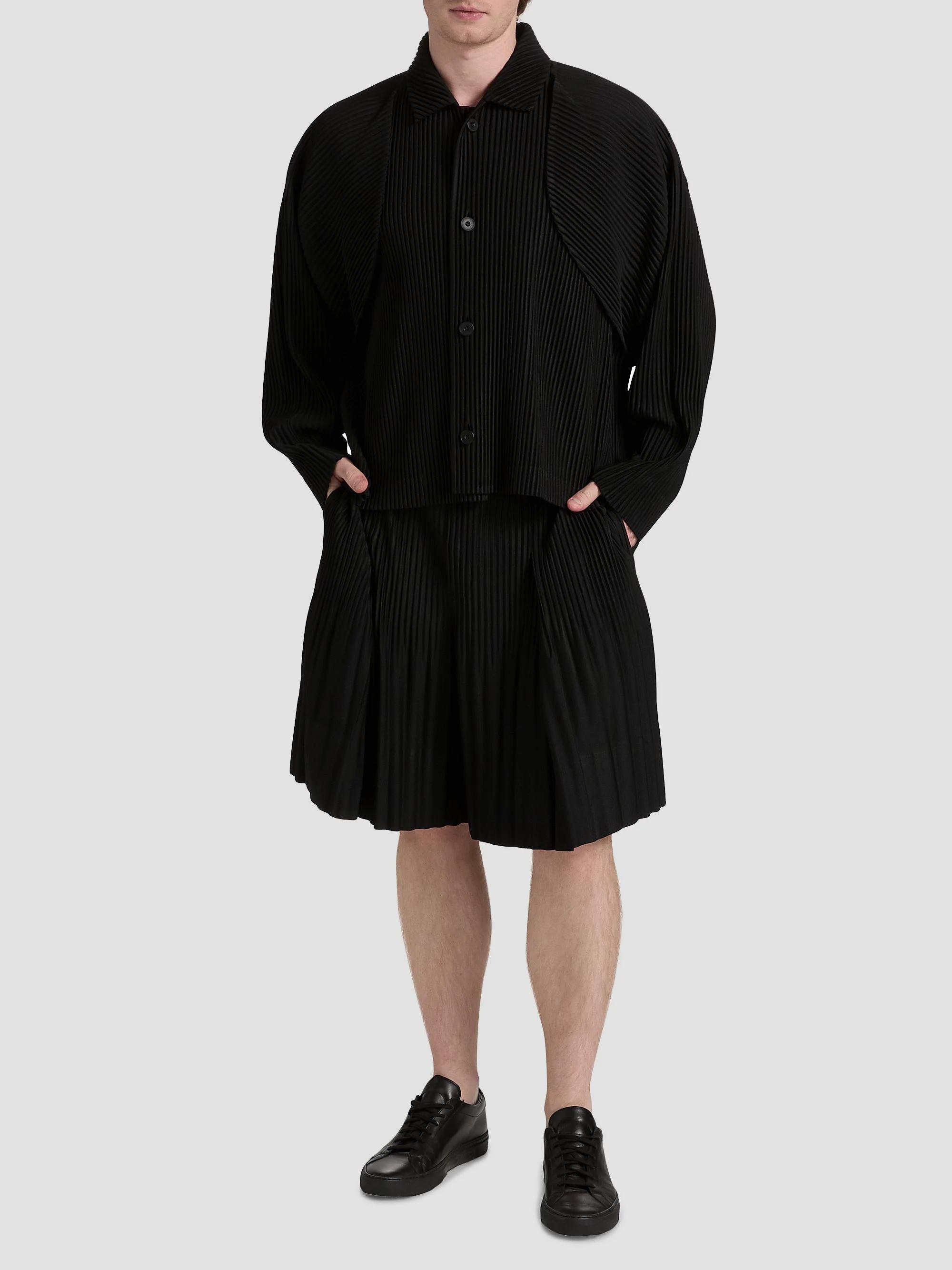 期間限定価格　HOMME PLISSÉ ISSEY MIYAKE 袴型ショーツ Homme Plissé Issey Miyake Wear Or Wrap Shorts | Saks Fifth Avenue