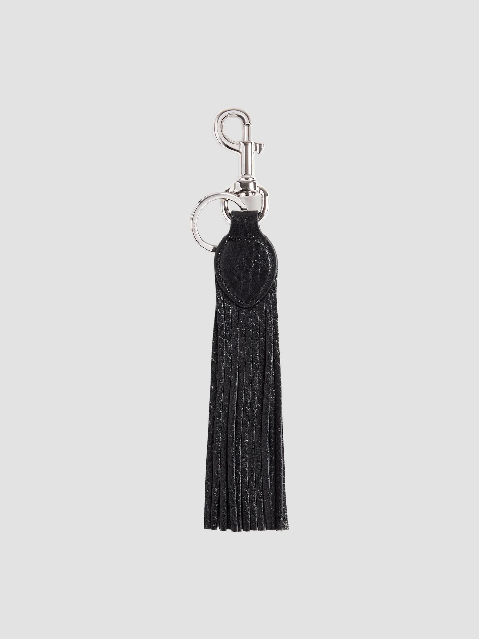 Valentino Garavani VLogo Signature Key Ring in Grainy Calfskin and ...