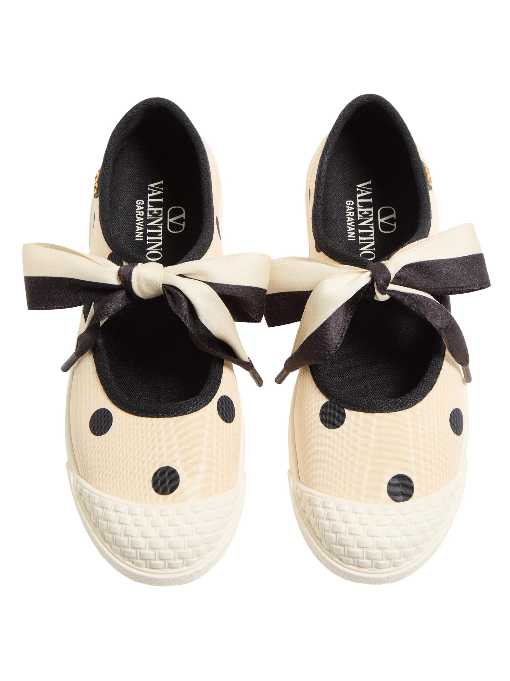 マルイ　バリアンシリーズ Valentino Garavani Bay By Bay Ballerina Sneakers | Saks Fifth Avenue