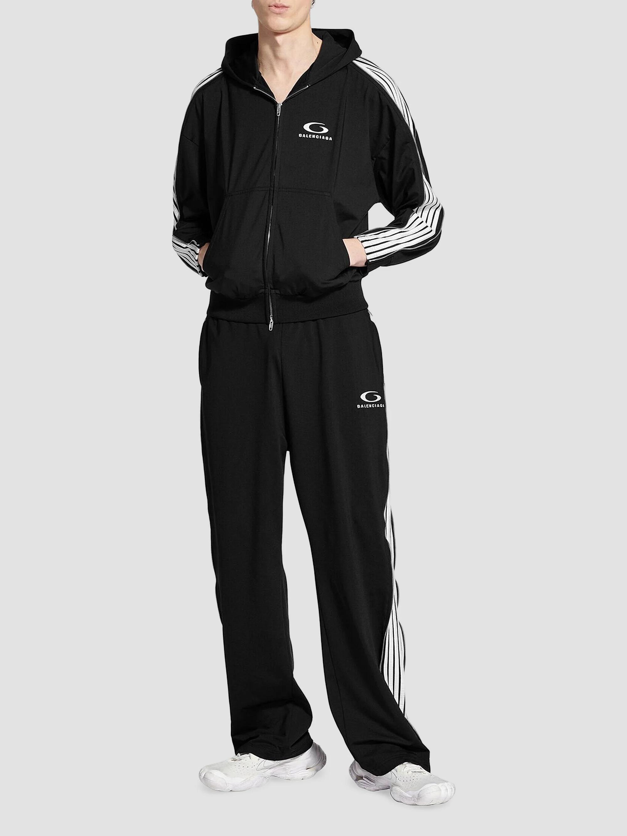 BALENCIAGA　スポーツアイコン　ループロゴ　ジップパーカー Balenciaga Loop Sports Icon Zipped Zip-Up Hoodie | Saks Fifth Avenue