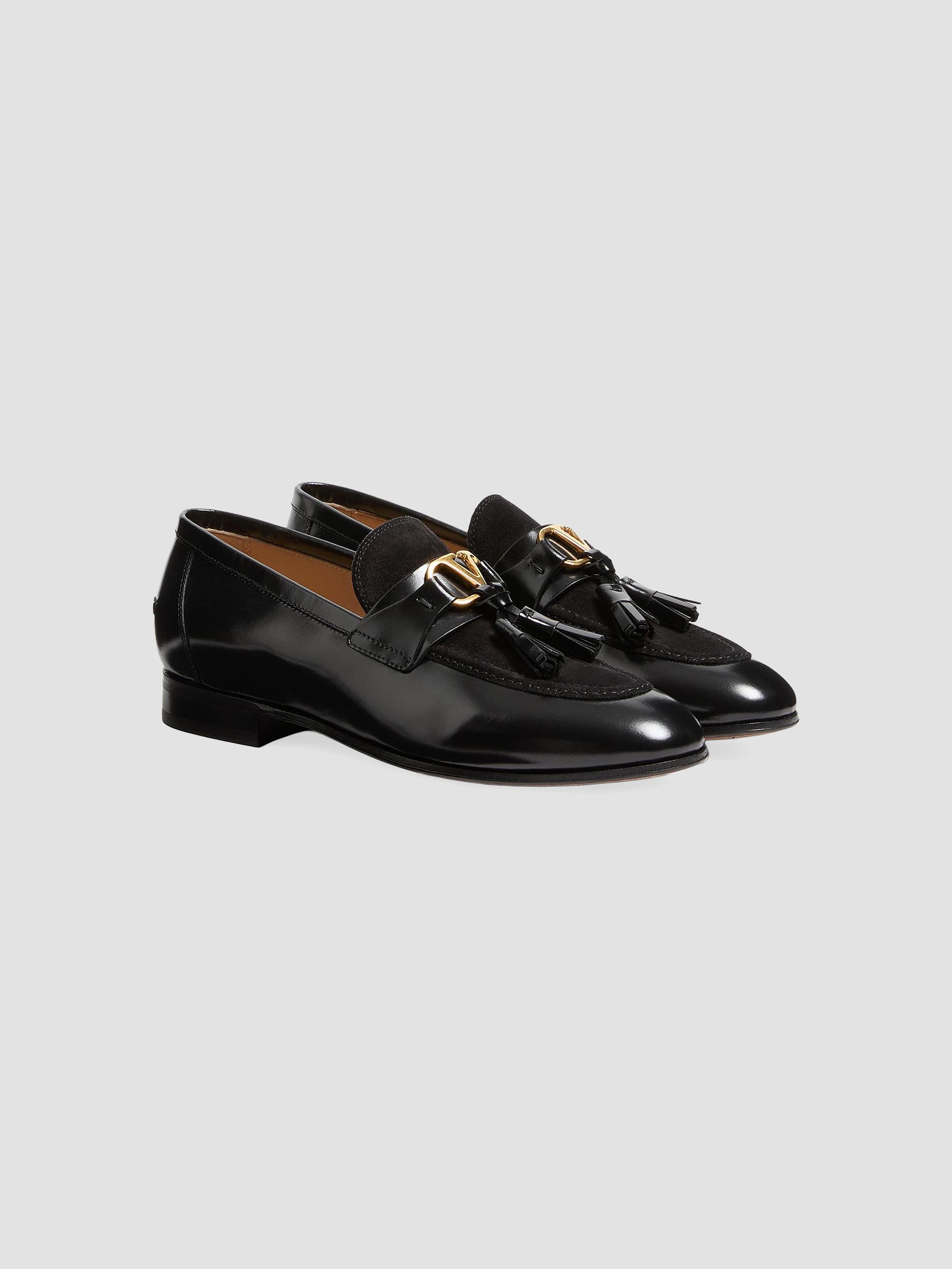 Valentino studs ローファー Valentino Garavani Vaniteux Calfskin and Split Leather Loafers